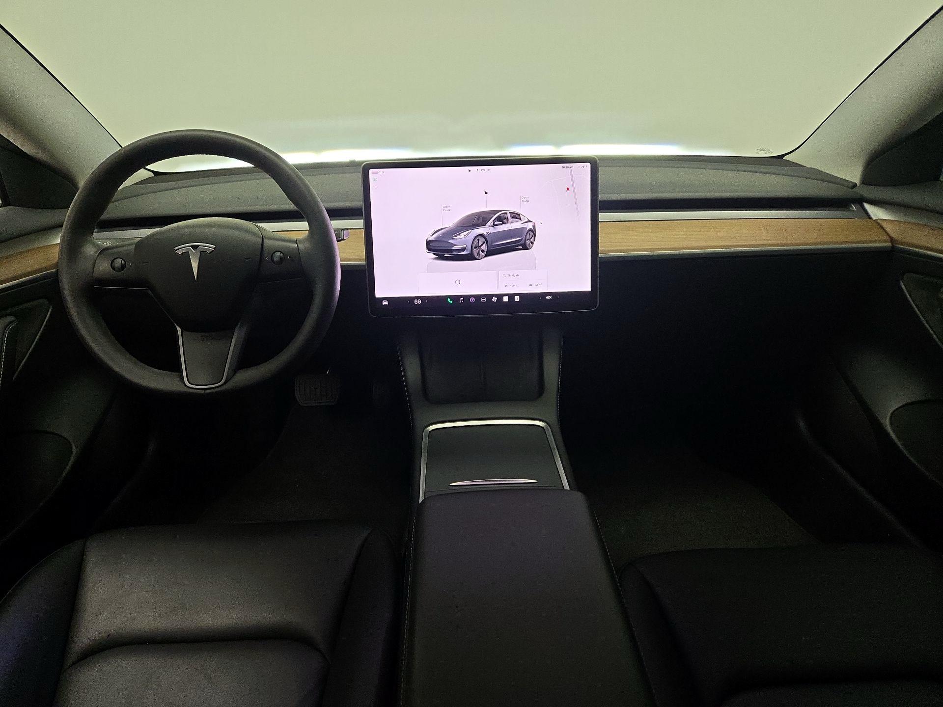 Thumbnail: 2023 Tesla Model 3 - 9