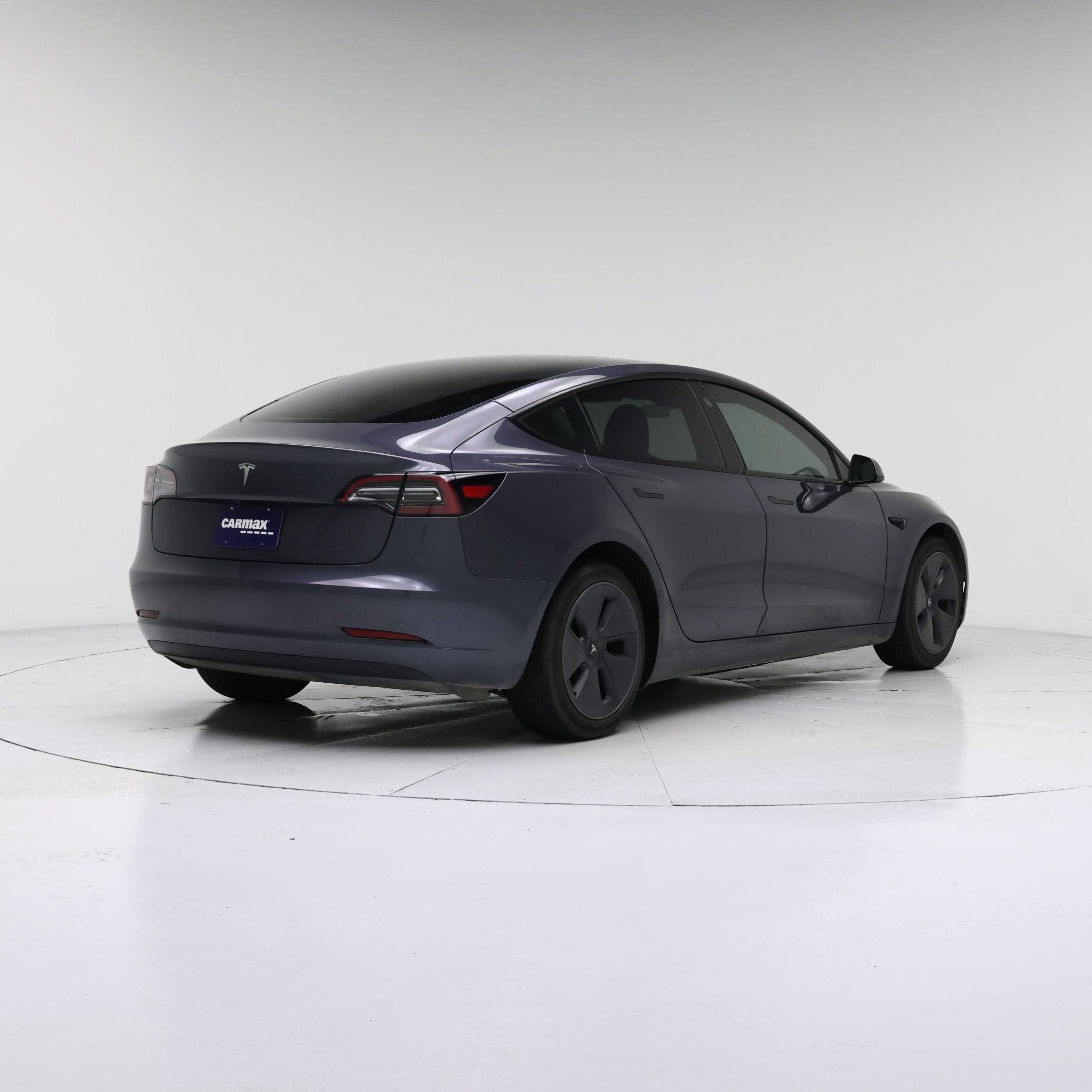 Thumbnail: 2023 Tesla Model 3 - 8