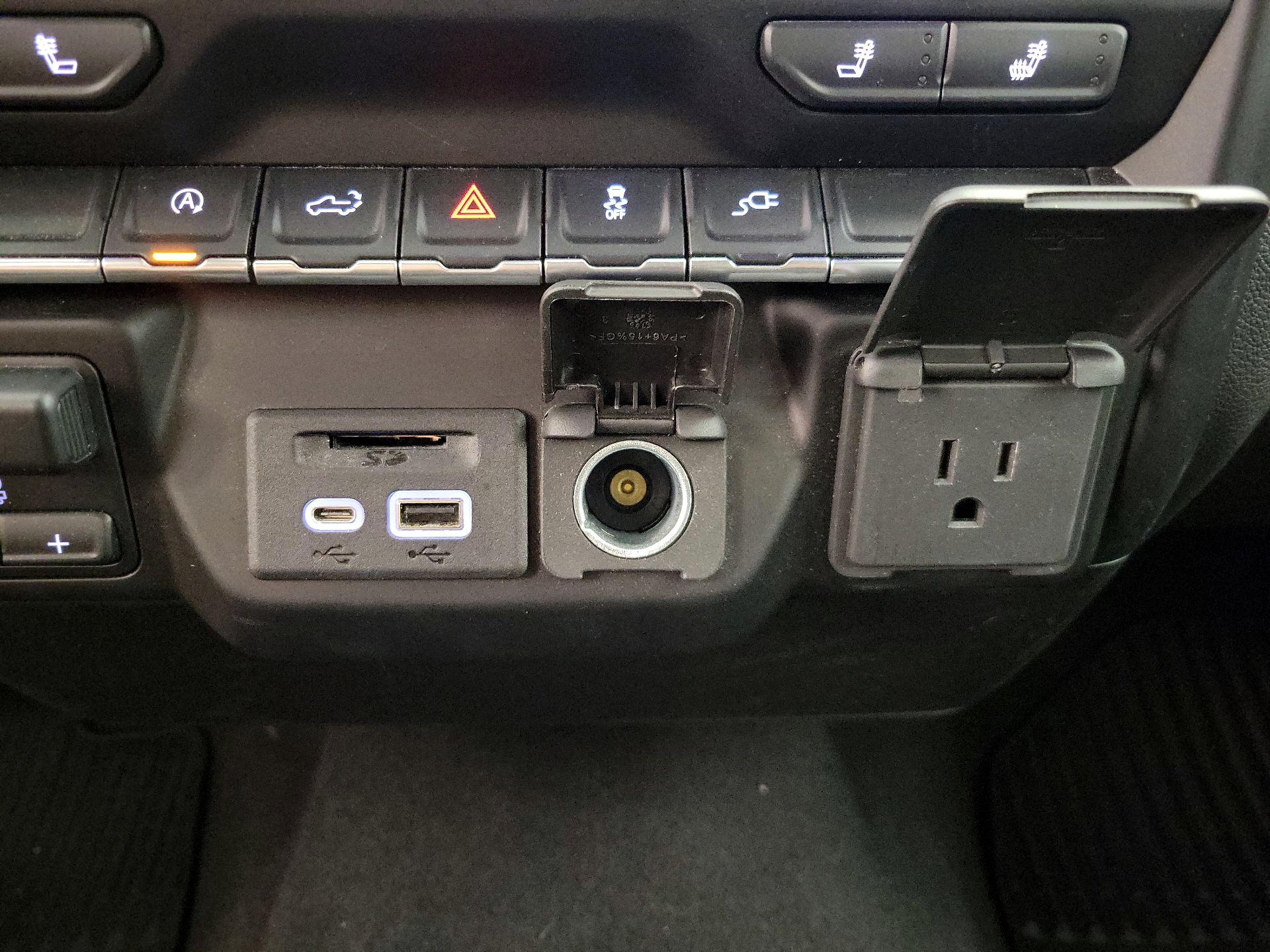 Thumbnail: 2021 Chevrolet Silverado 1500 - 18