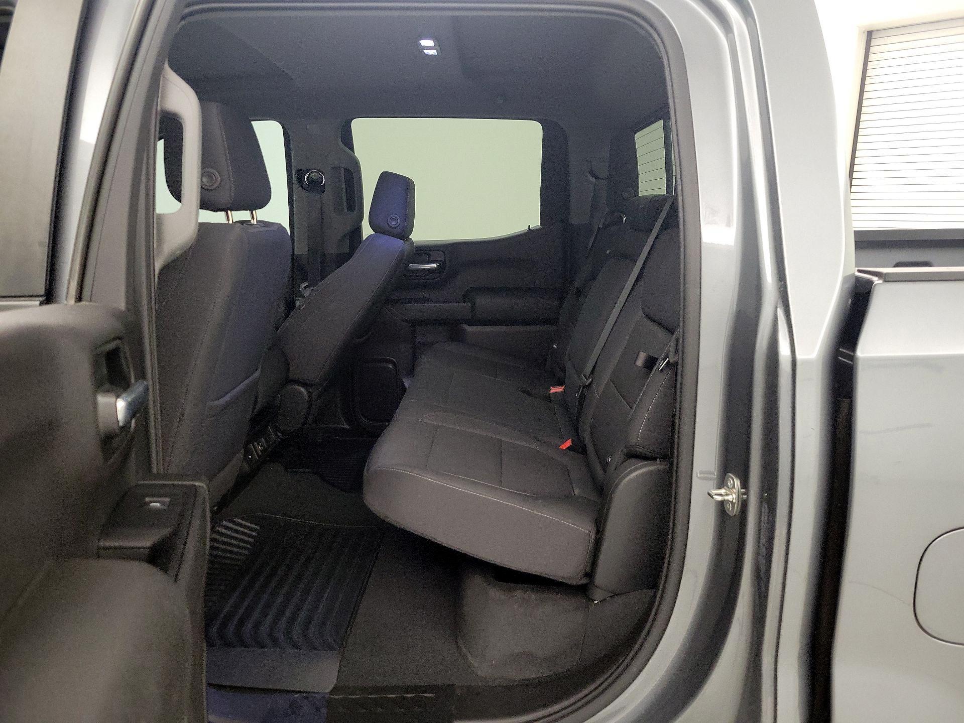 Thumbnail: 2021 Chevrolet Silverado 1500 - 19
