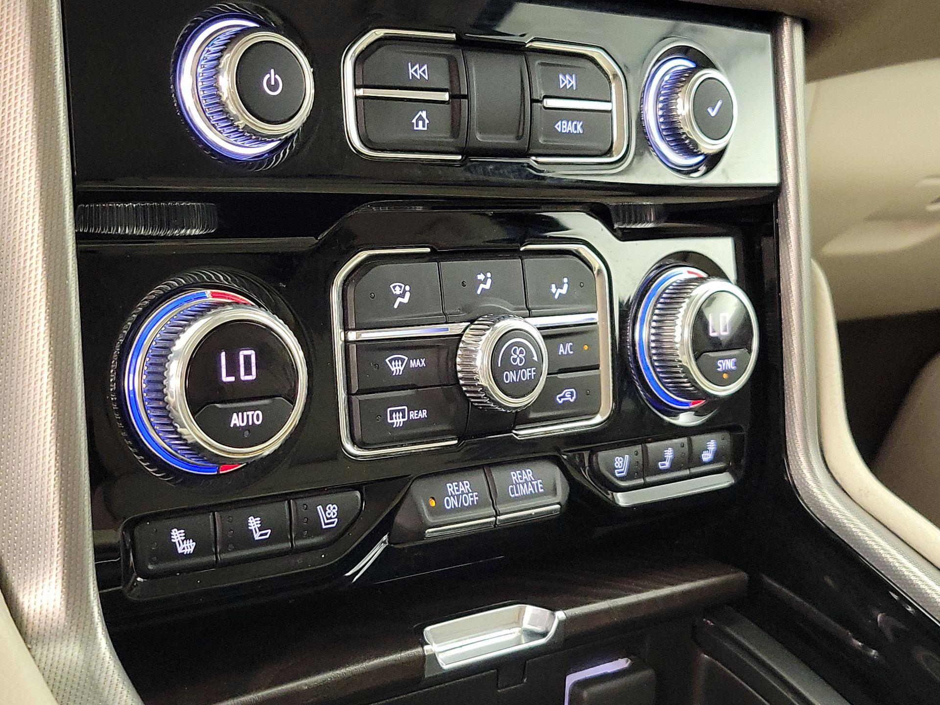 Thumbnail: 2021 GMC Yukon XL - 16