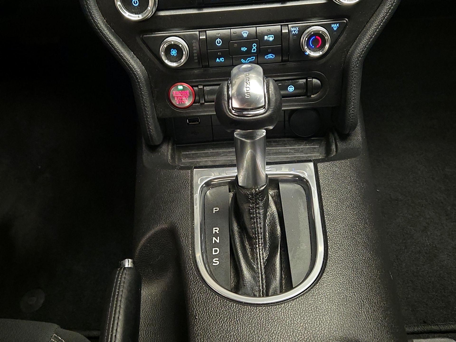 Thumbnail: 2019 Ford Mustang - 17