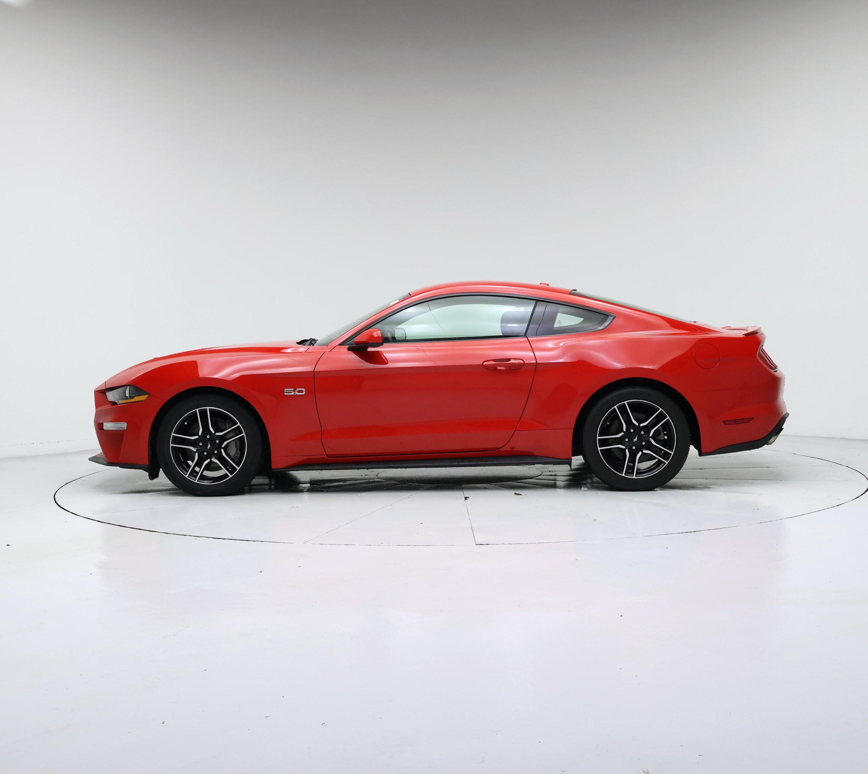 Thumbnail: 2019 Ford Mustang - 3