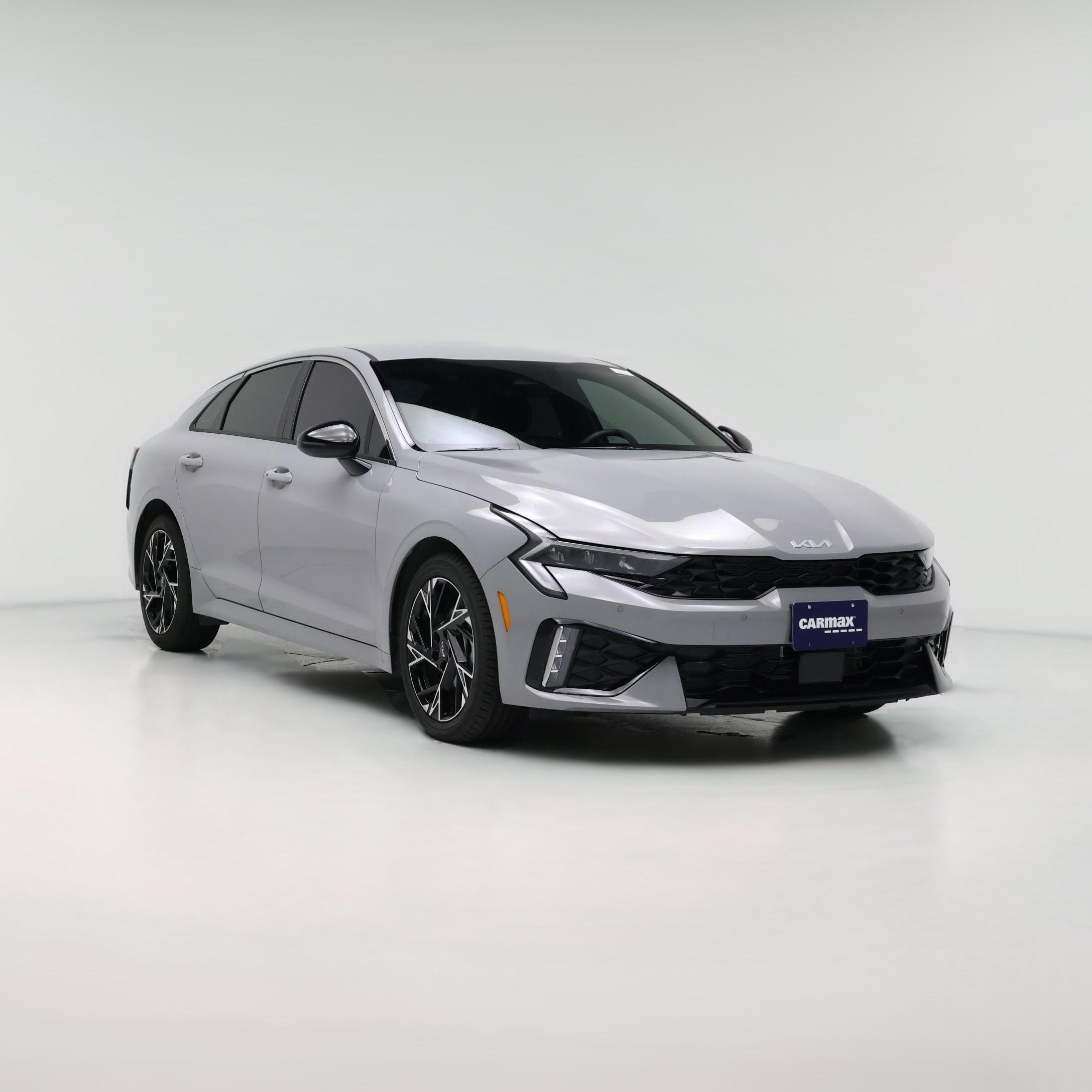 Thumbnail: 2025 Kia K5 - 1
