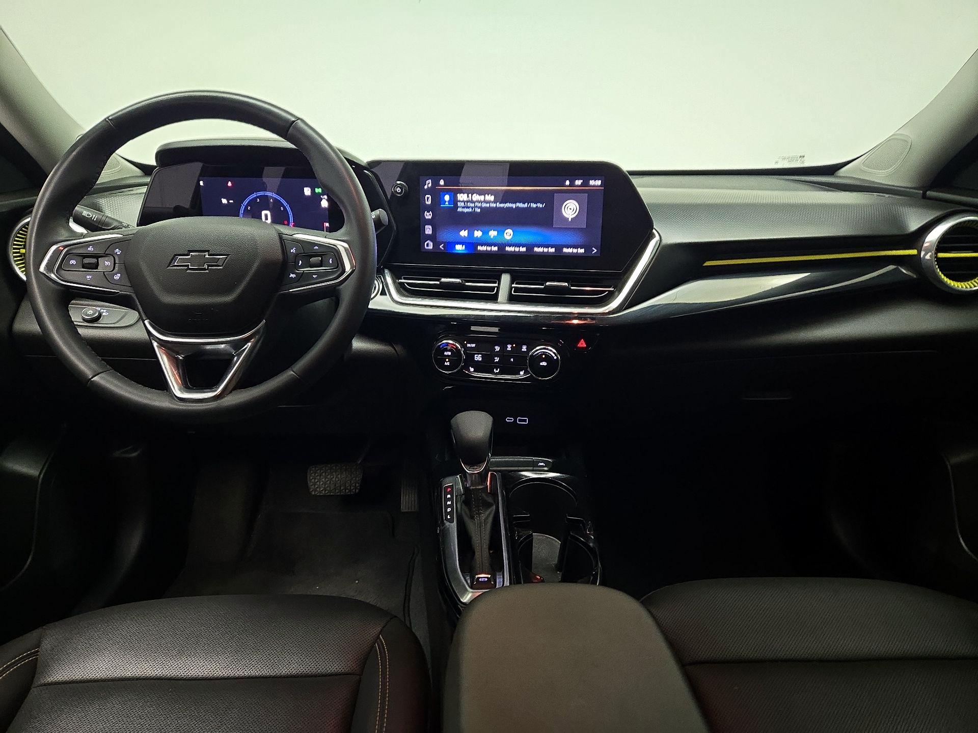 Thumbnail: 2025 Chevrolet Trax - 9