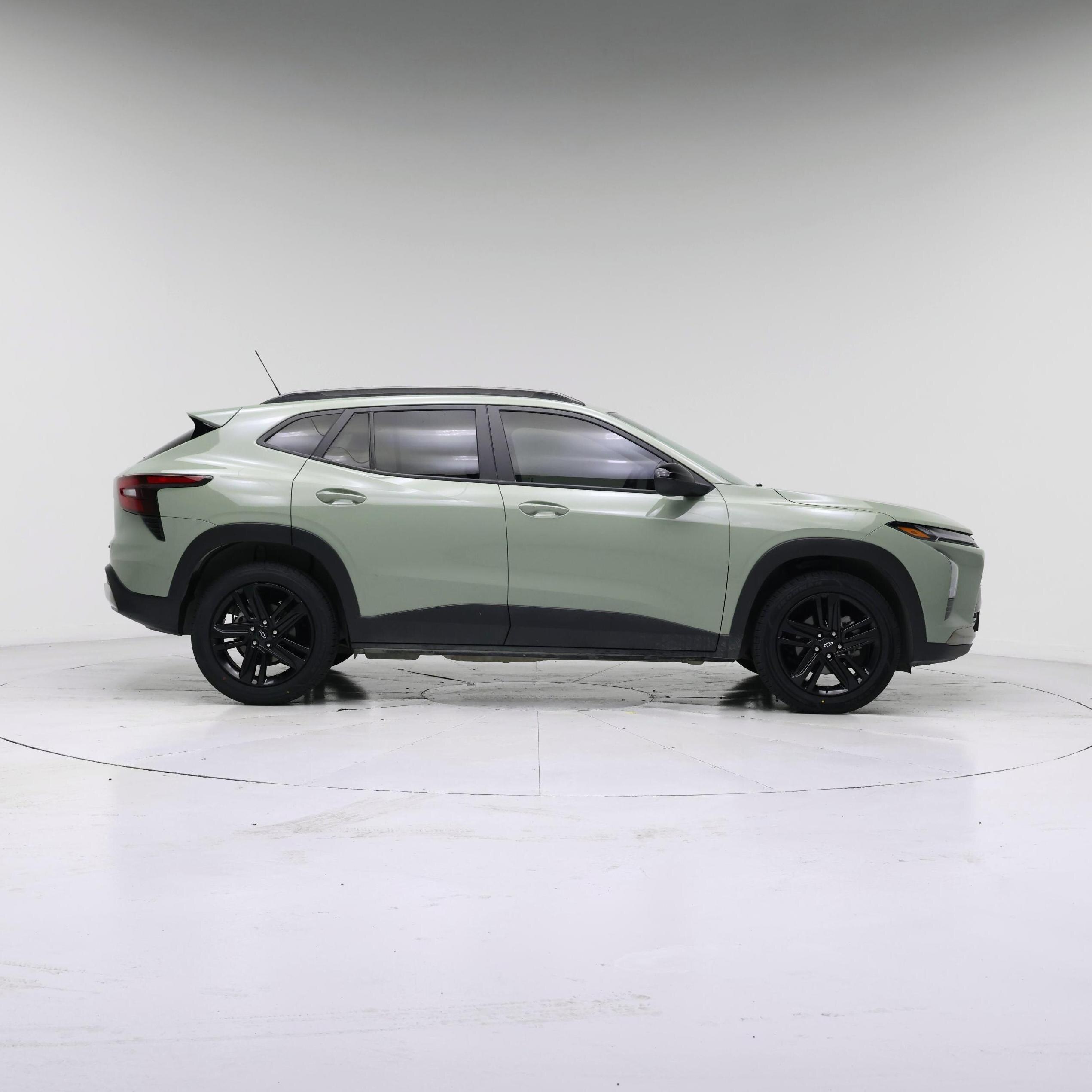 Thumbnail: 2025 Chevrolet Trax - 7