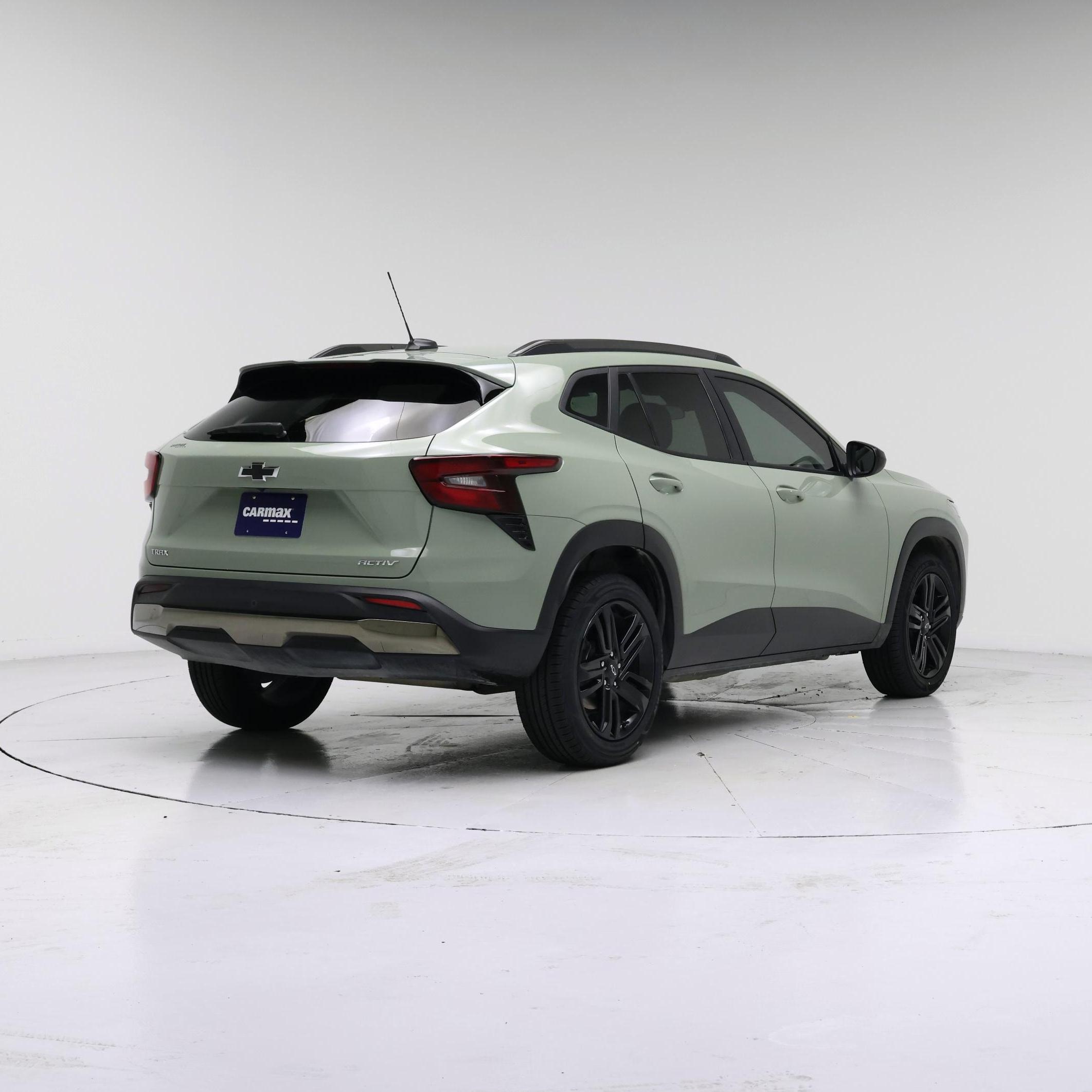 Thumbnail: 2025 Chevrolet Trax - 8