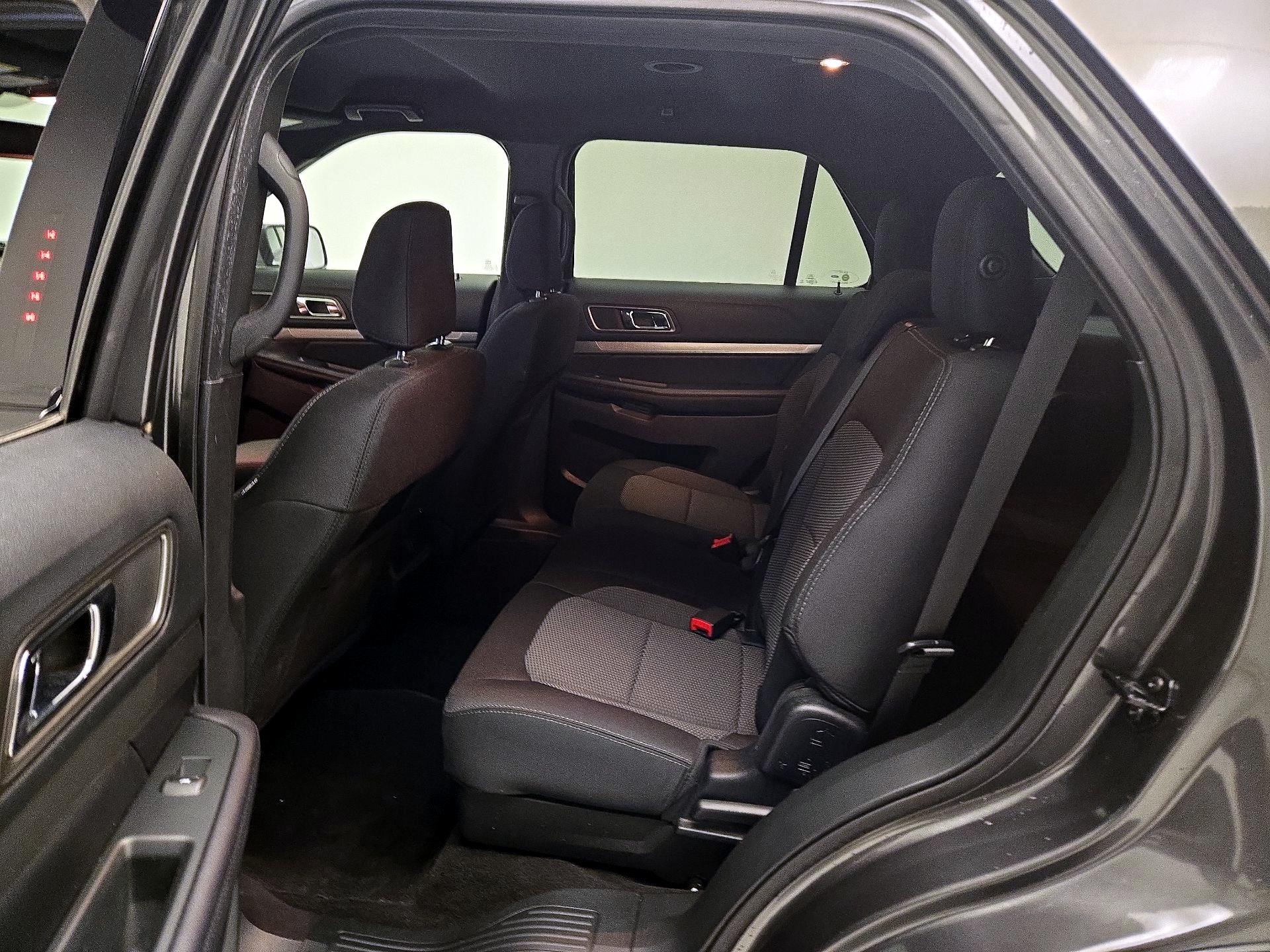 Thumbnail: 2019 Ford Explorer - 20