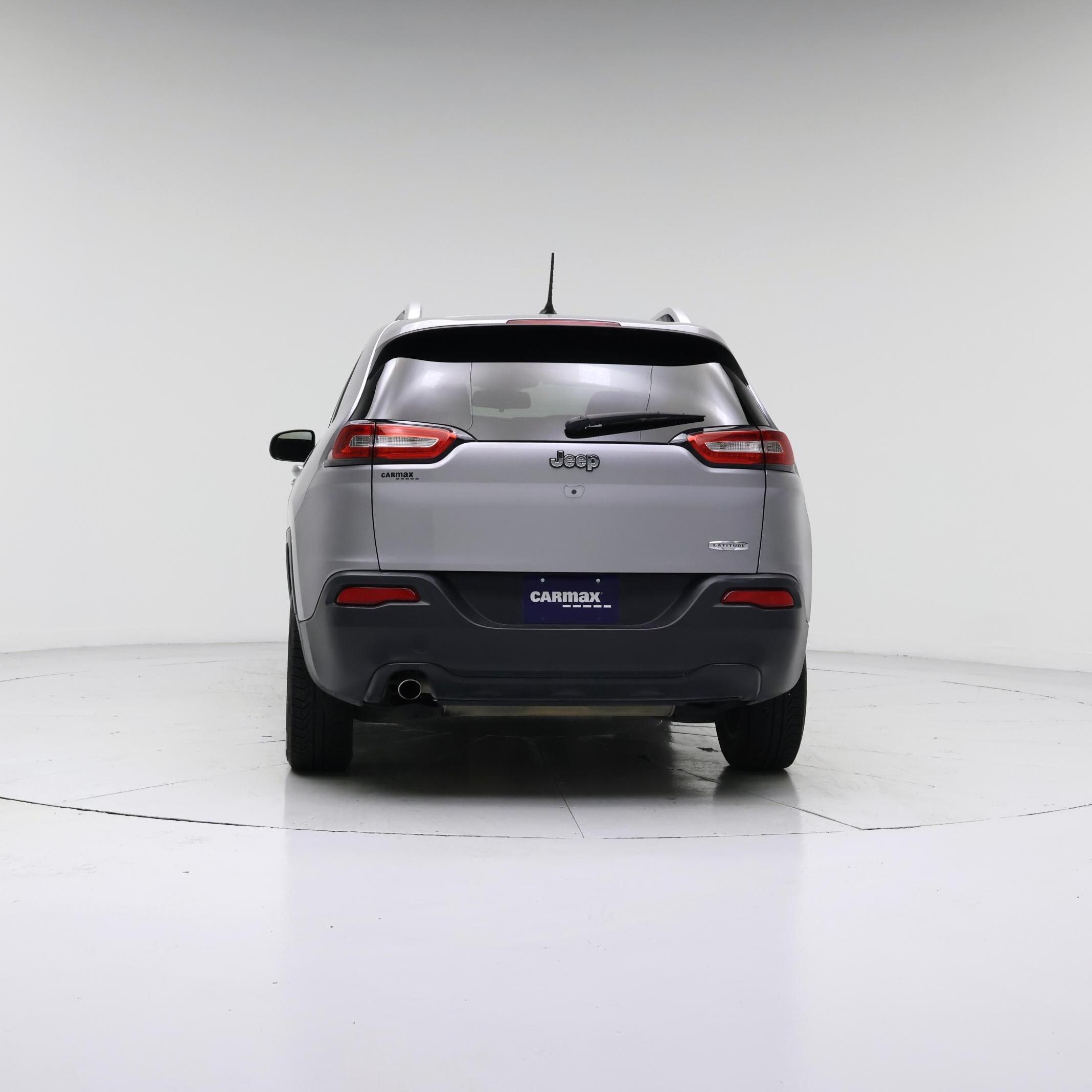Thumbnail: 2018 Jeep Cherokee - 6