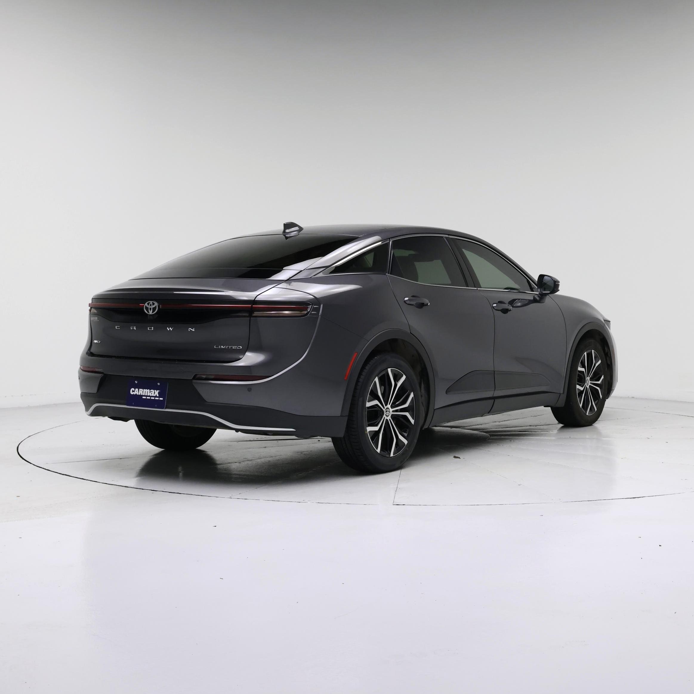 Thumbnail: 2023 Toyota Crown - 8