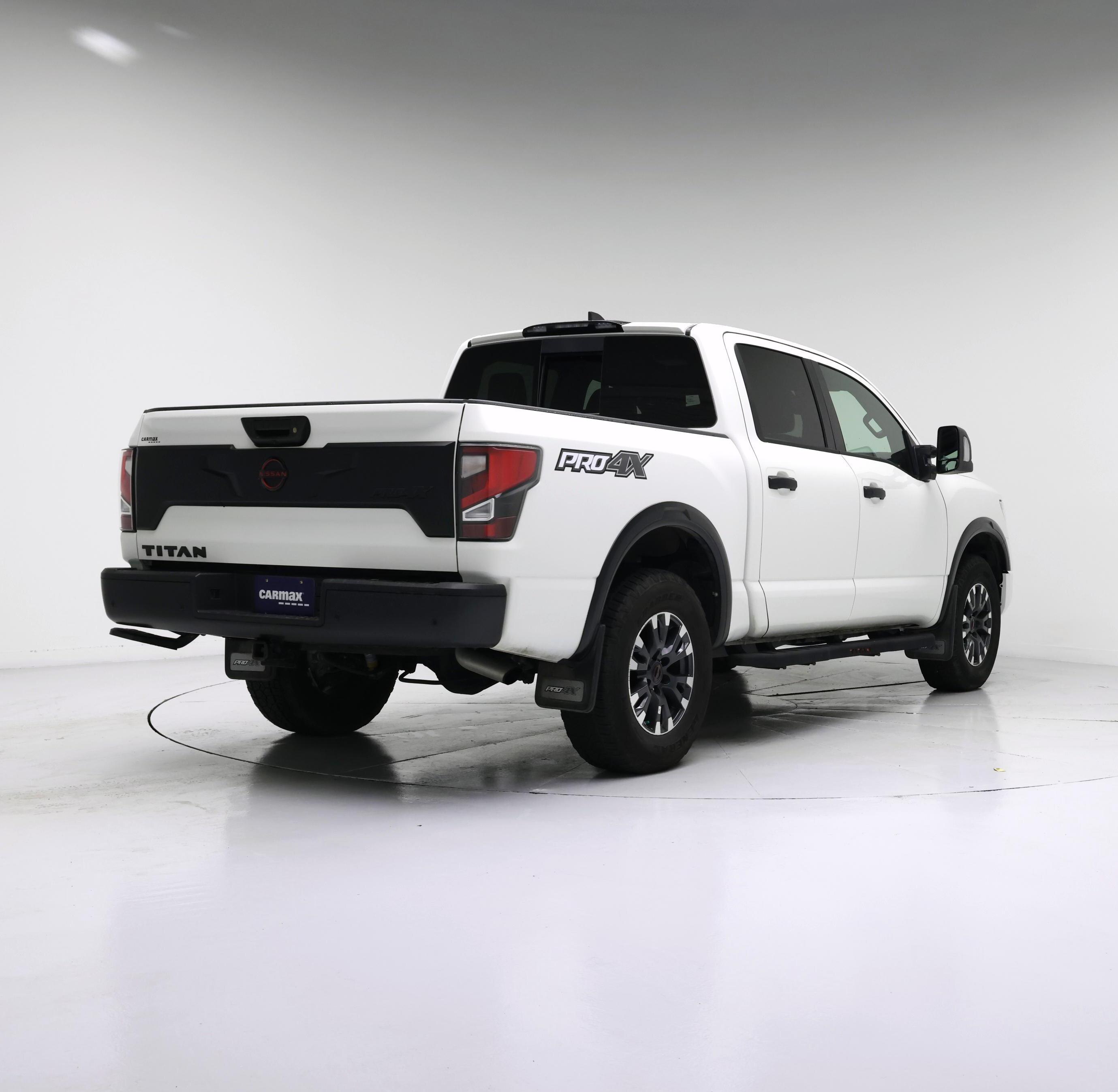 Thumbnail: 2024 Nissan Titan - 8