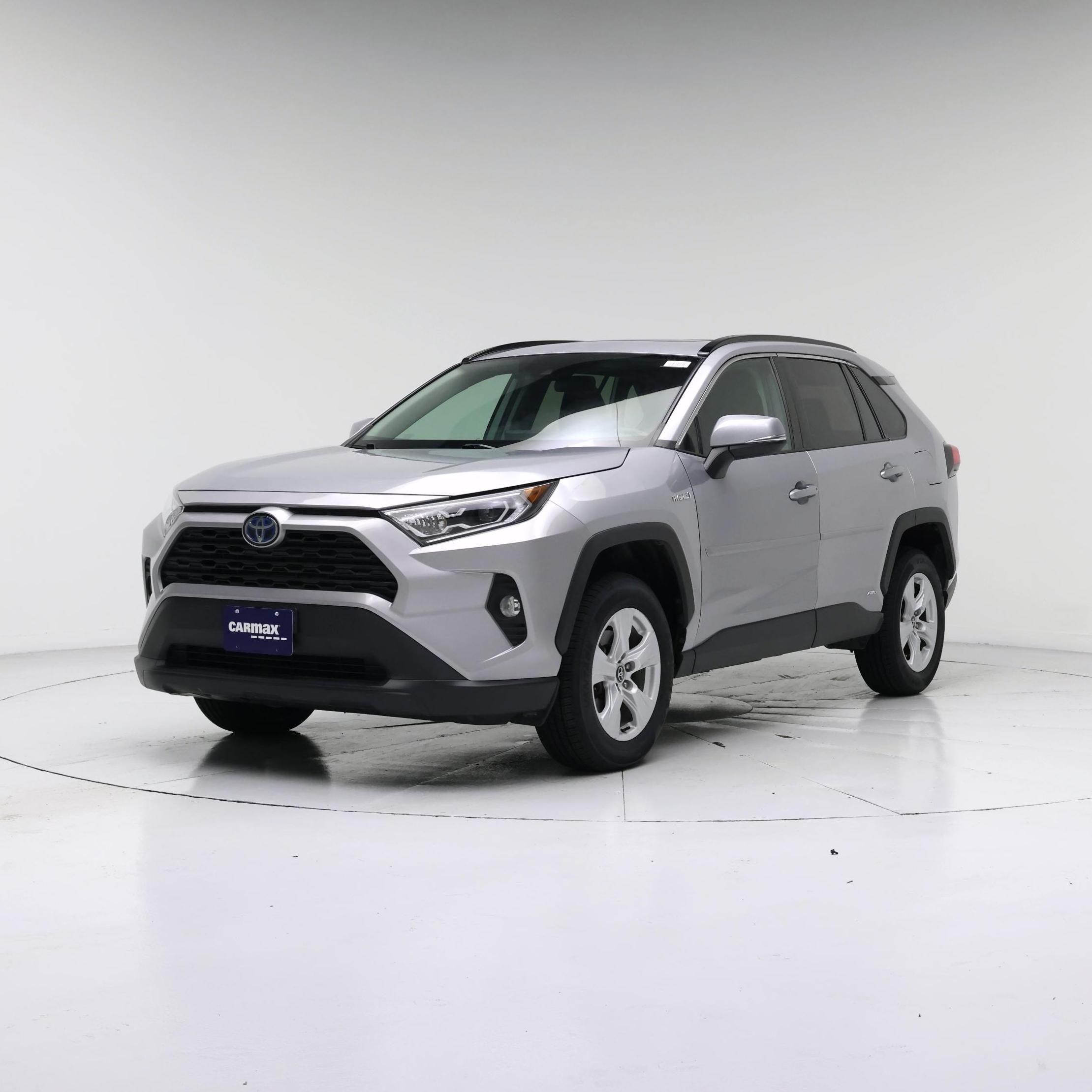 Thumbnail: 2020 Toyota RAV4 - 4