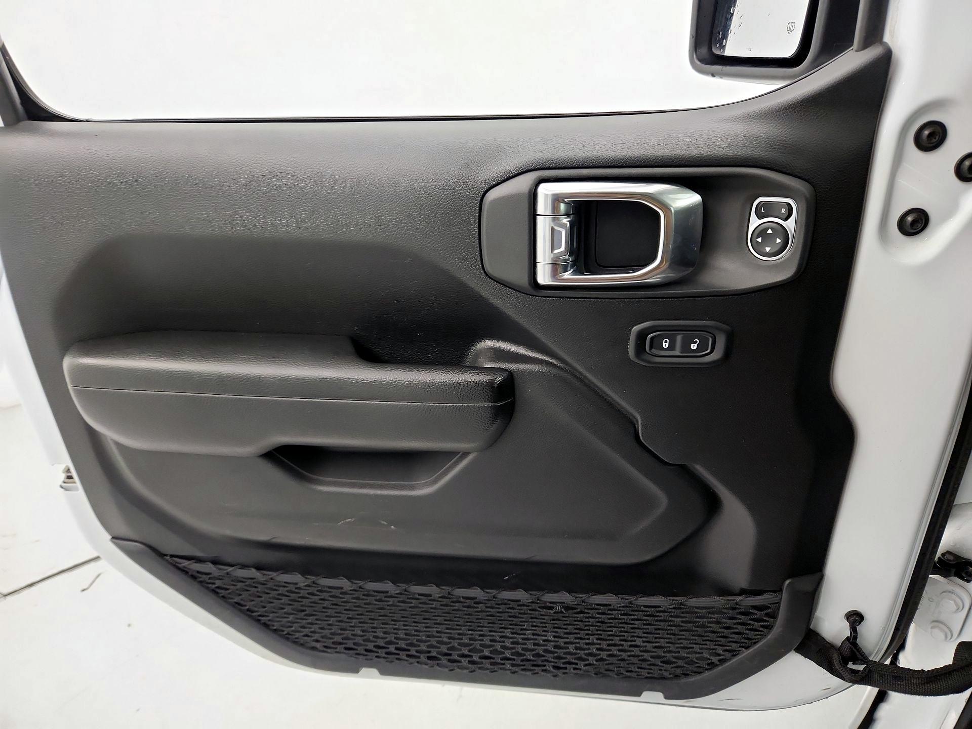 Thumbnail: 2023 Jeep Wrangler - 12