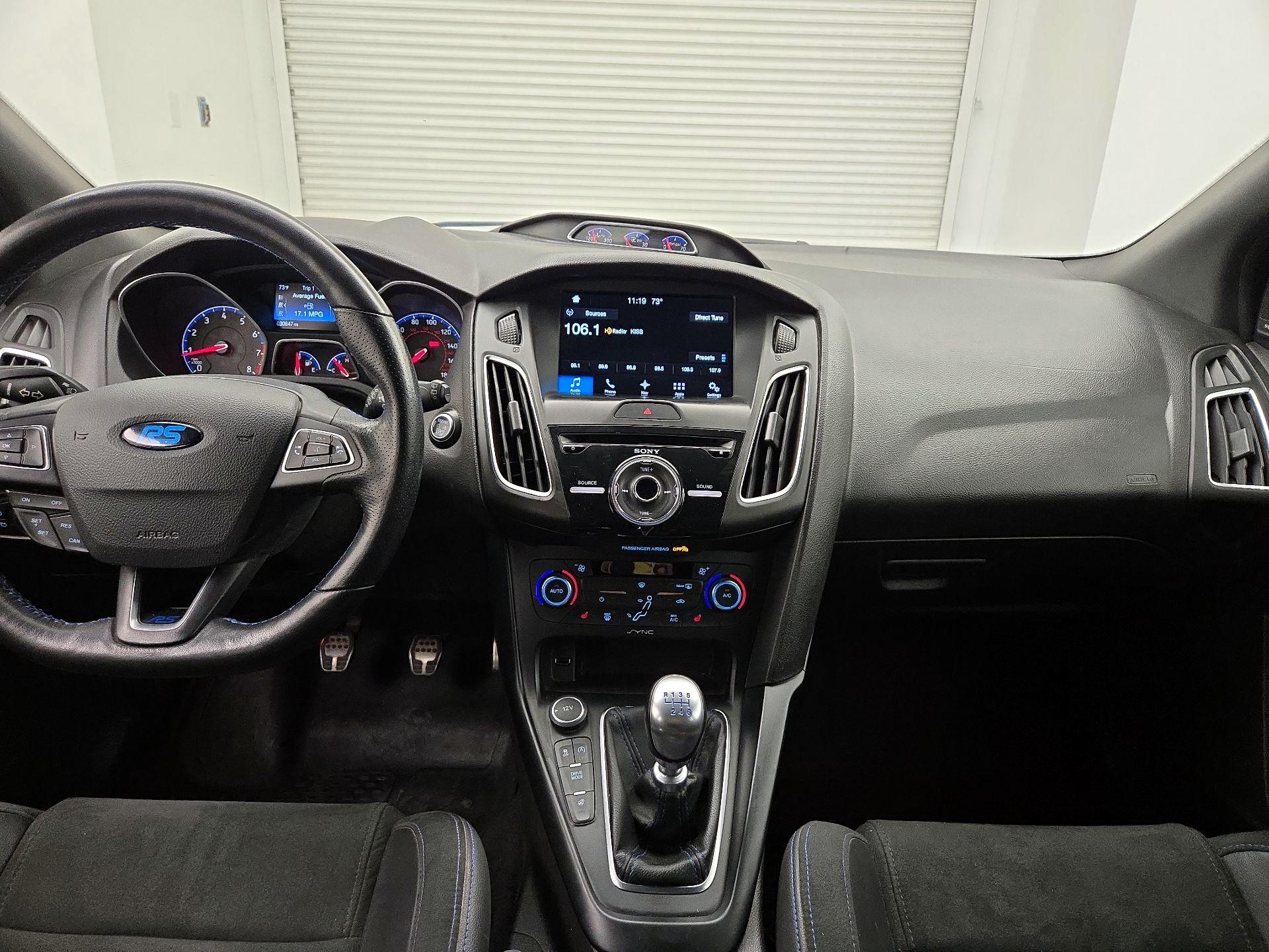 Thumbnail: 2017 Ford Focus - 9