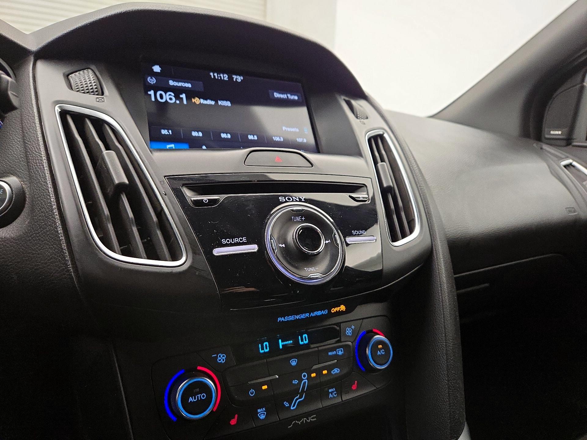 Thumbnail: 2017 Ford Focus - 17