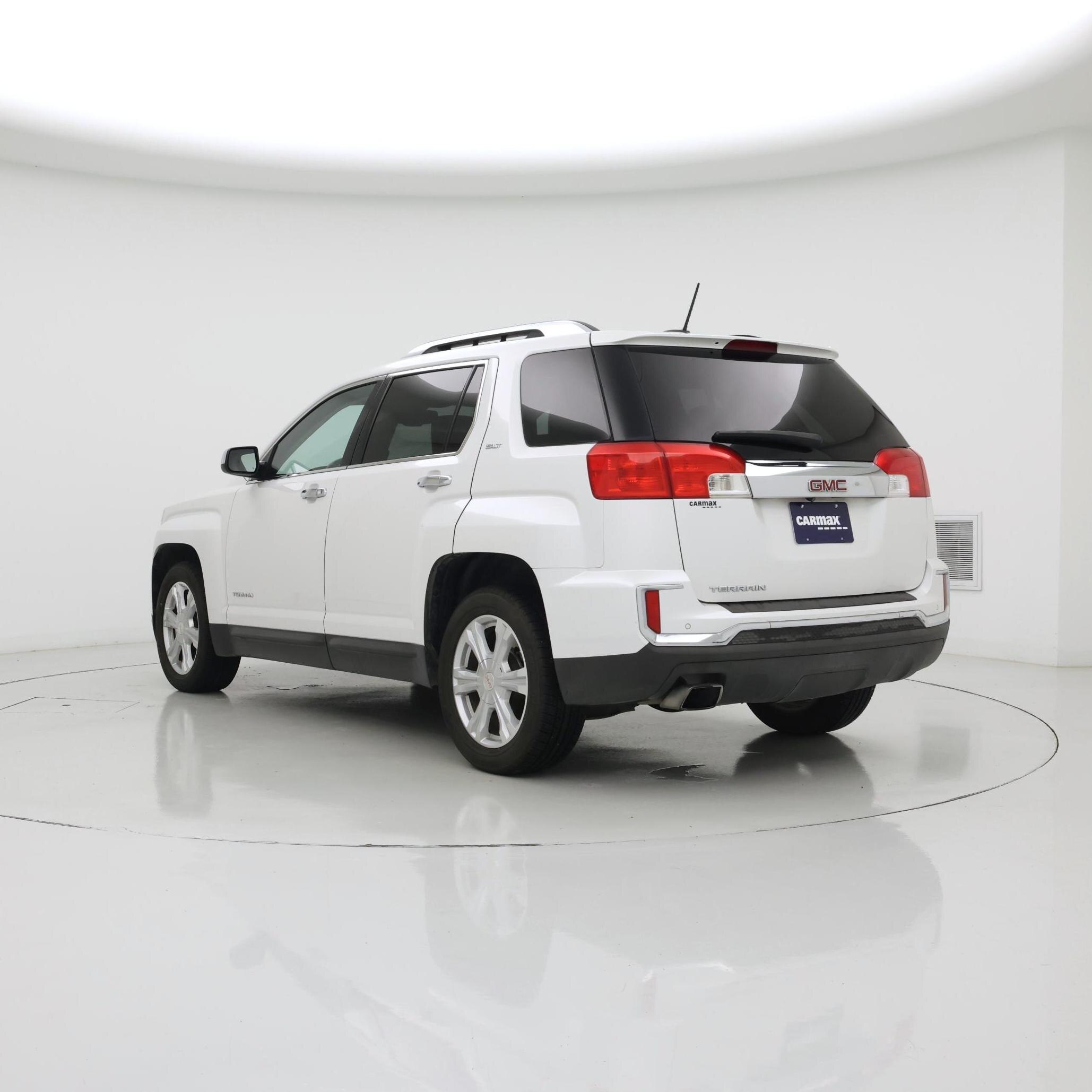 Thumbnail: 2017 GMC Terrain - 2