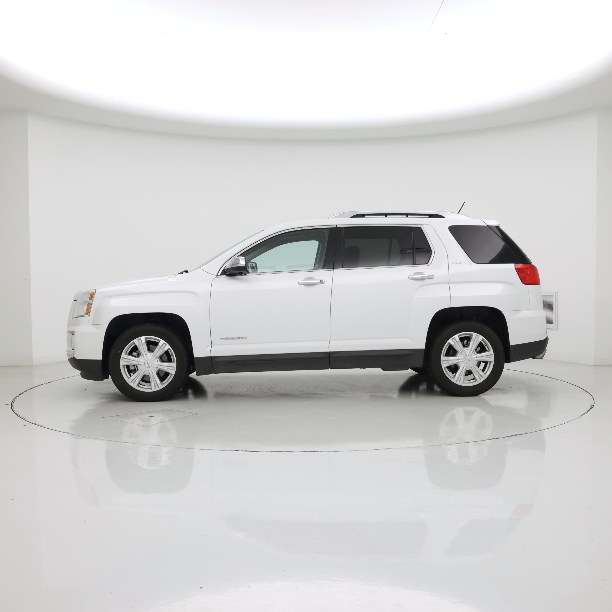 Thumbnail: 2017 GMC Terrain - 3