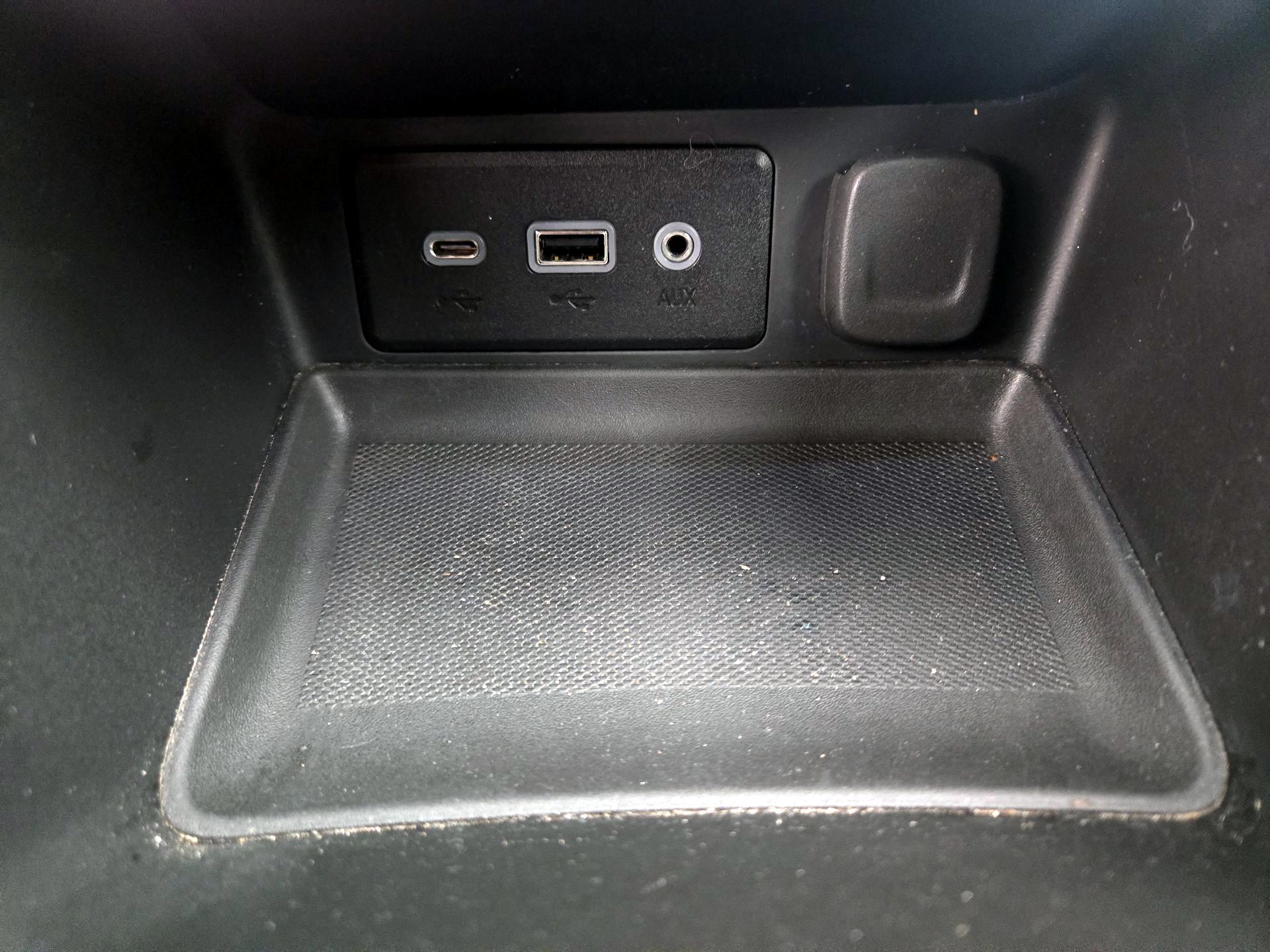 Thumbnail: 2019 GMC Terrain - 18