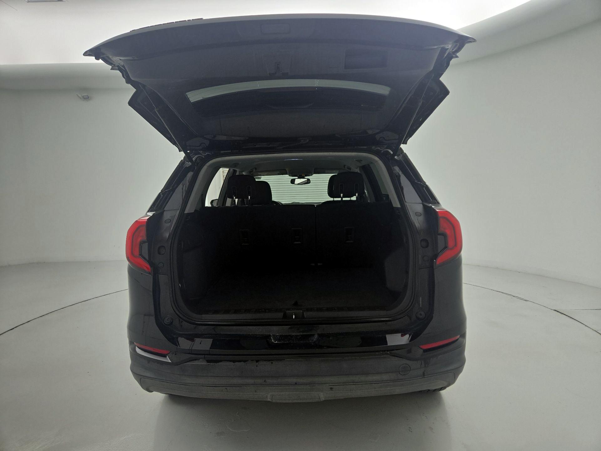 Thumbnail: 2019 GMC Terrain - 20