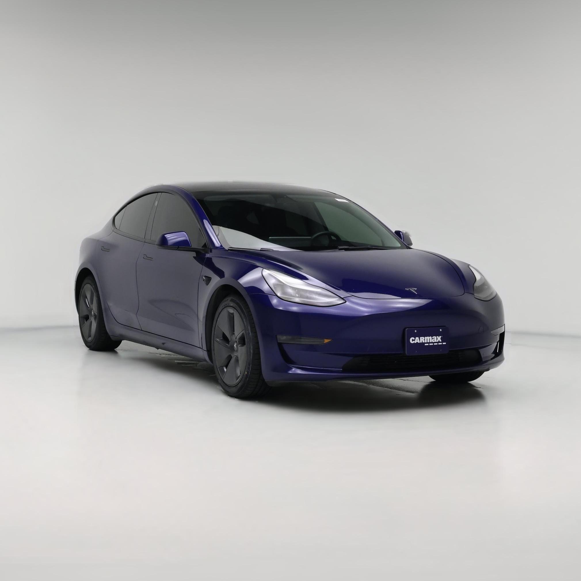 Thumbnail: 2022 Tesla Model 3 - 1
