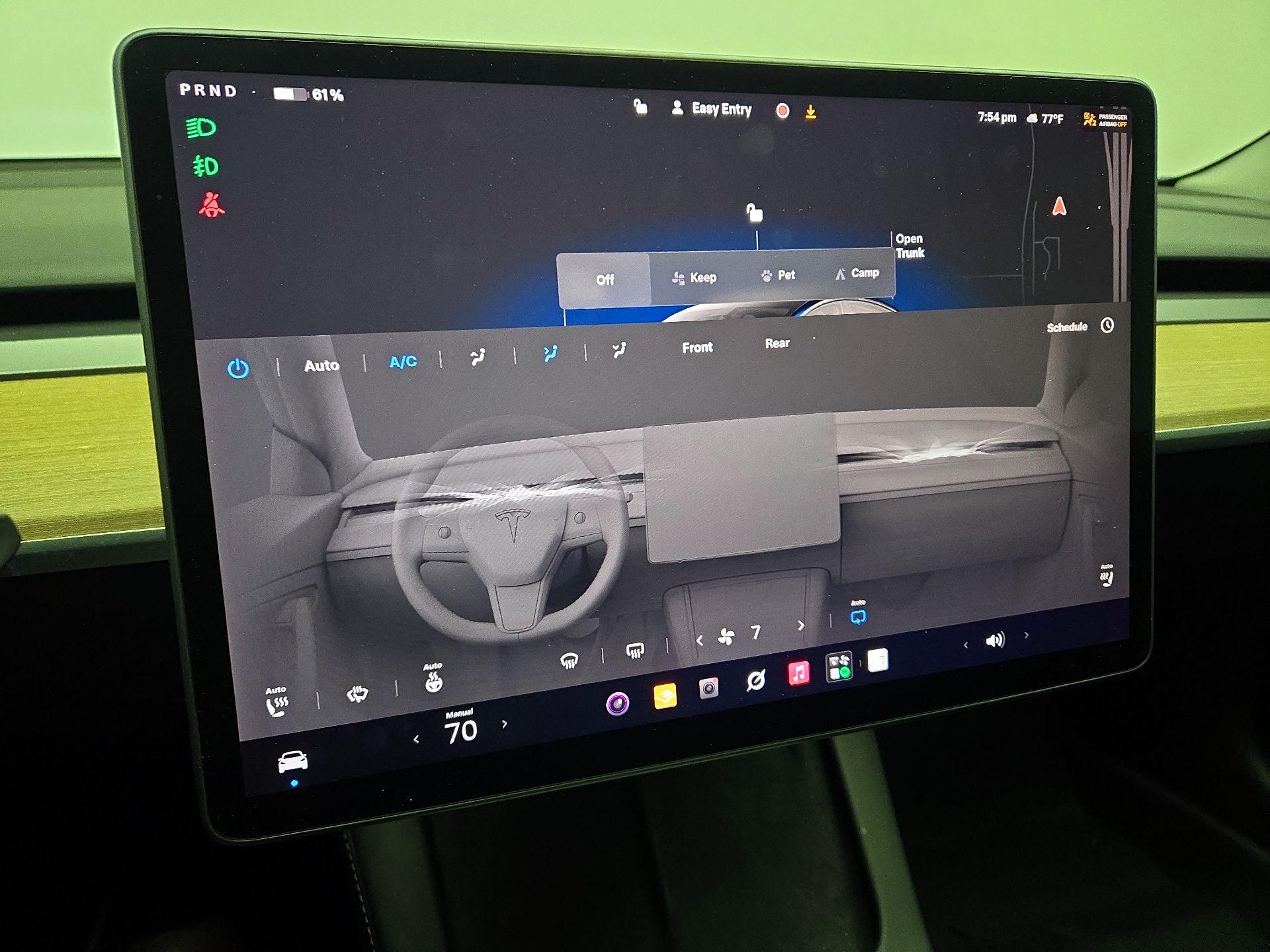 Thumbnail: 2022 Tesla Model 3 - 16