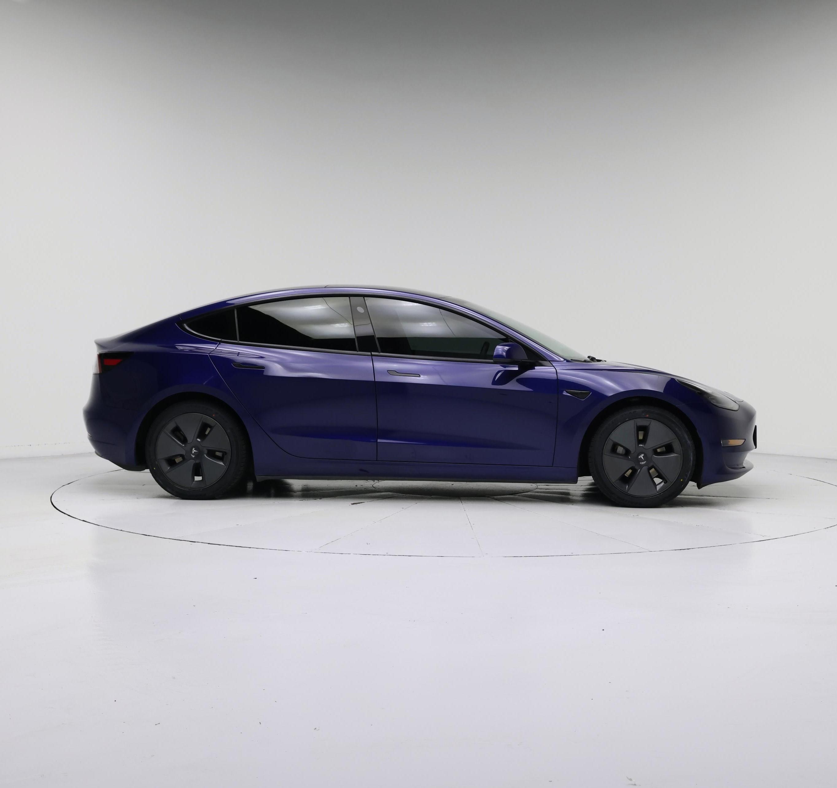 Thumbnail: 2022 Tesla Model 3 - 7