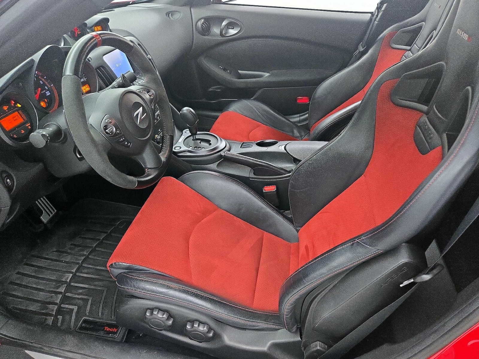 2015 Nissan 370Z Coupe NISMO Tech - Photo 12