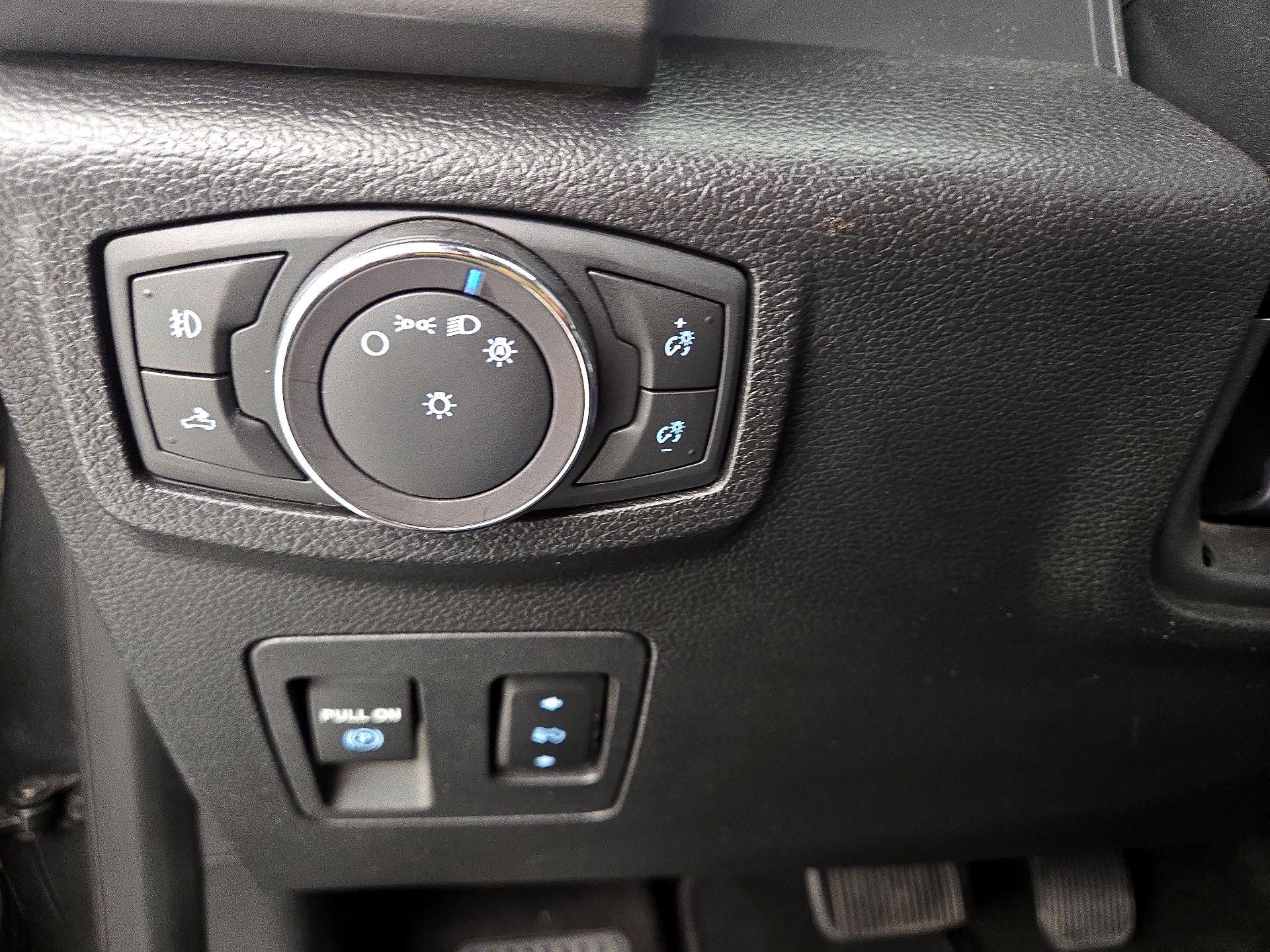 Thumbnail: 2018 Ford F-150 - 13