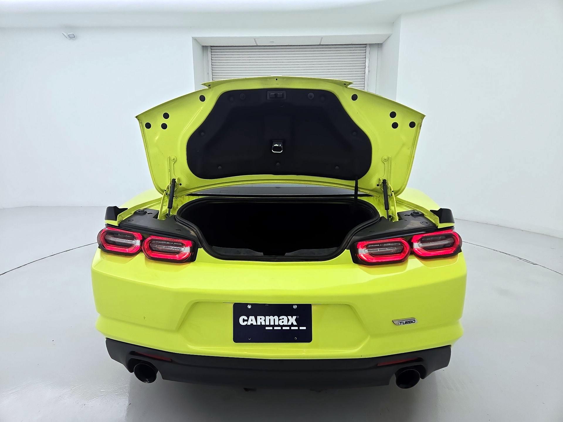 Thumbnail: 2019 Chevrolet Camaro - 18