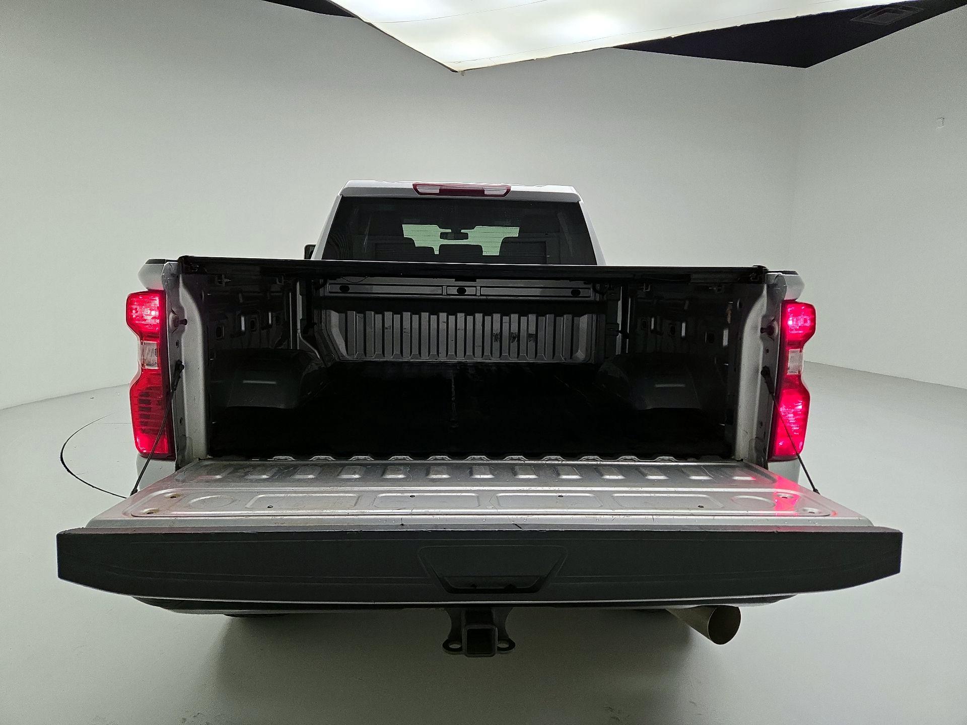 Thumbnail: 2022 Chevrolet Silverado 2500 - 18