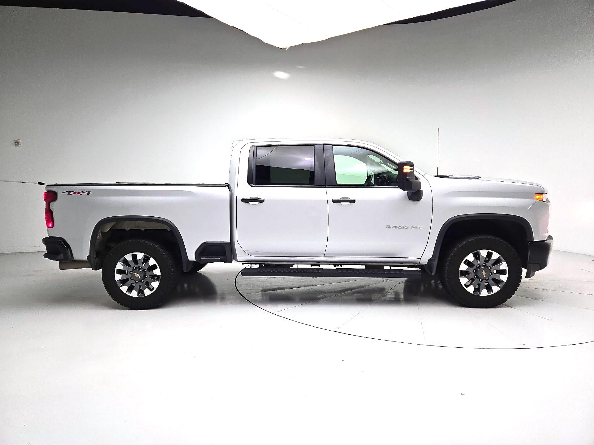 Thumbnail: 2022 Chevrolet Silverado 2500 - 4