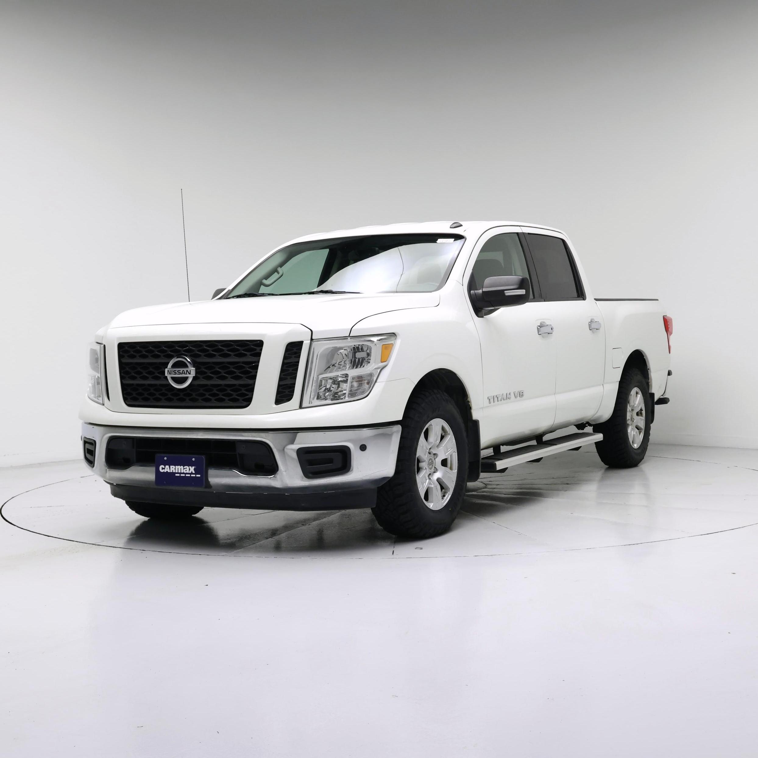 Thumbnail: 2019 Nissan Titan - 4