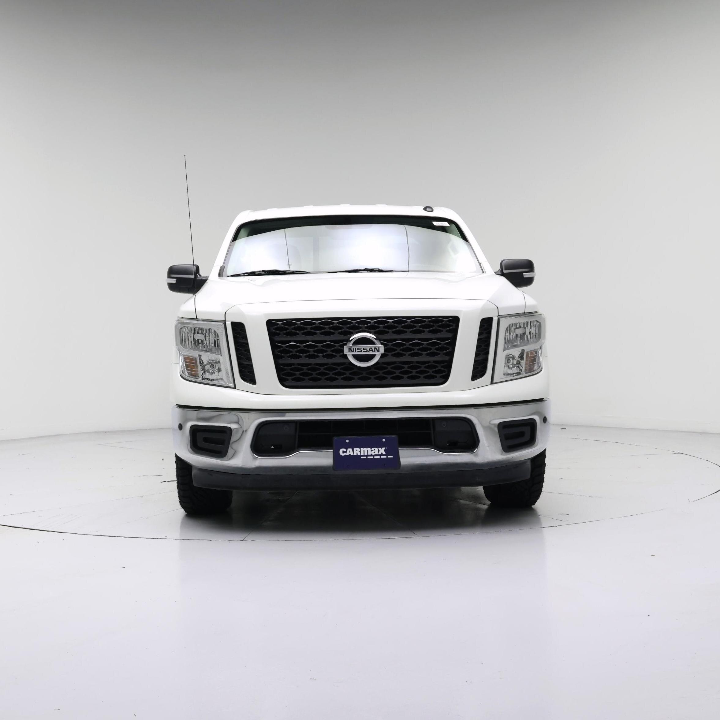 Thumbnail: 2019 Nissan Titan - 5