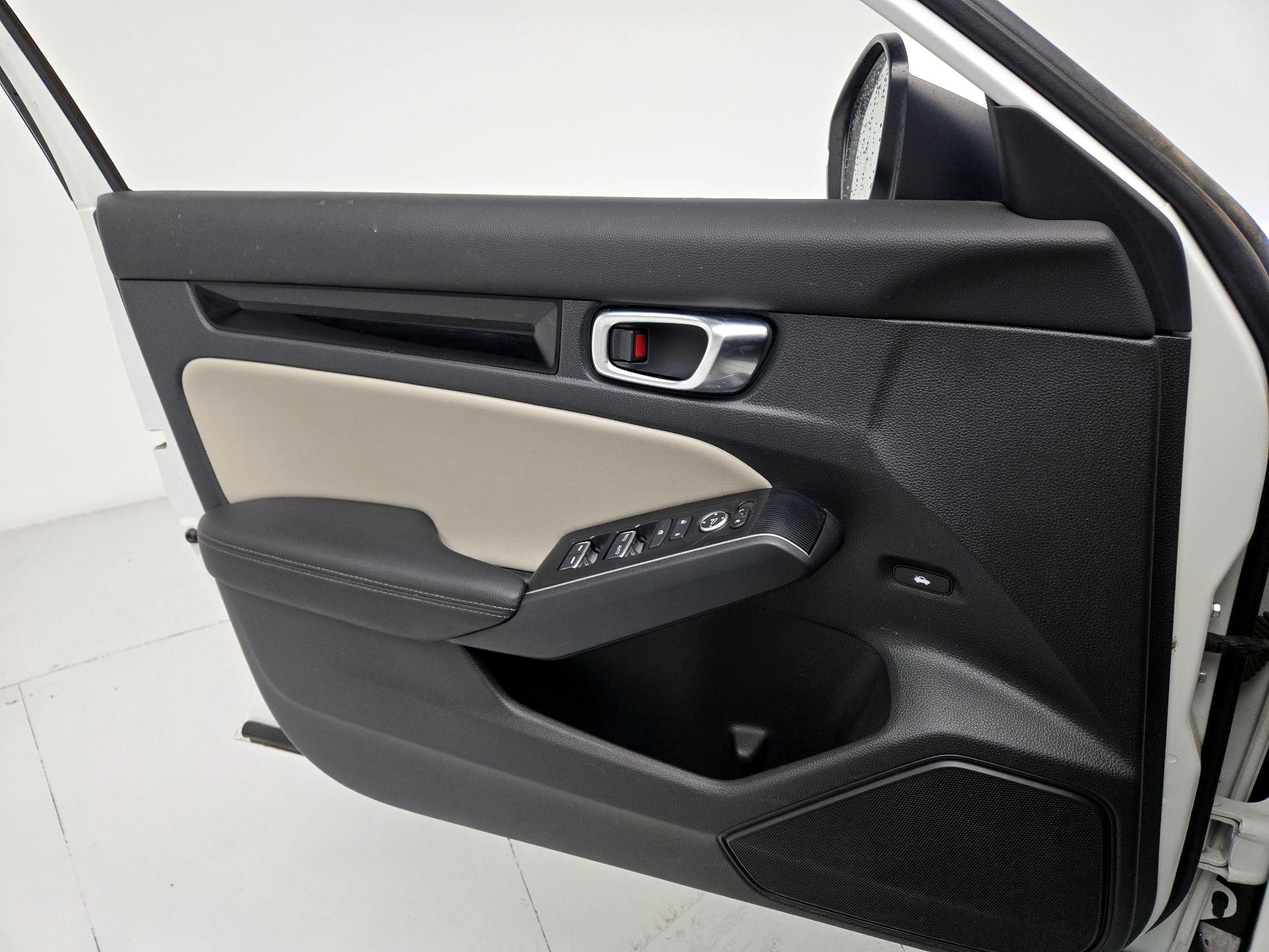 Thumbnail: 2023 Honda Civic - 12