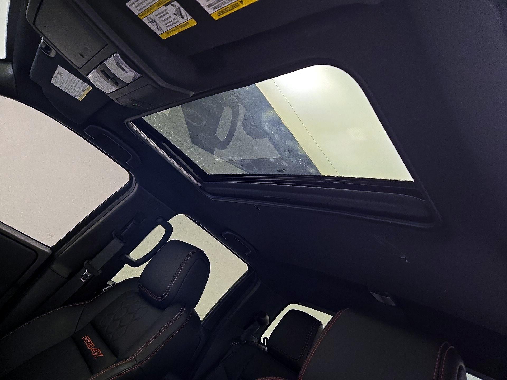 Thumbnail: 2023 Nissan Frontier - 20
