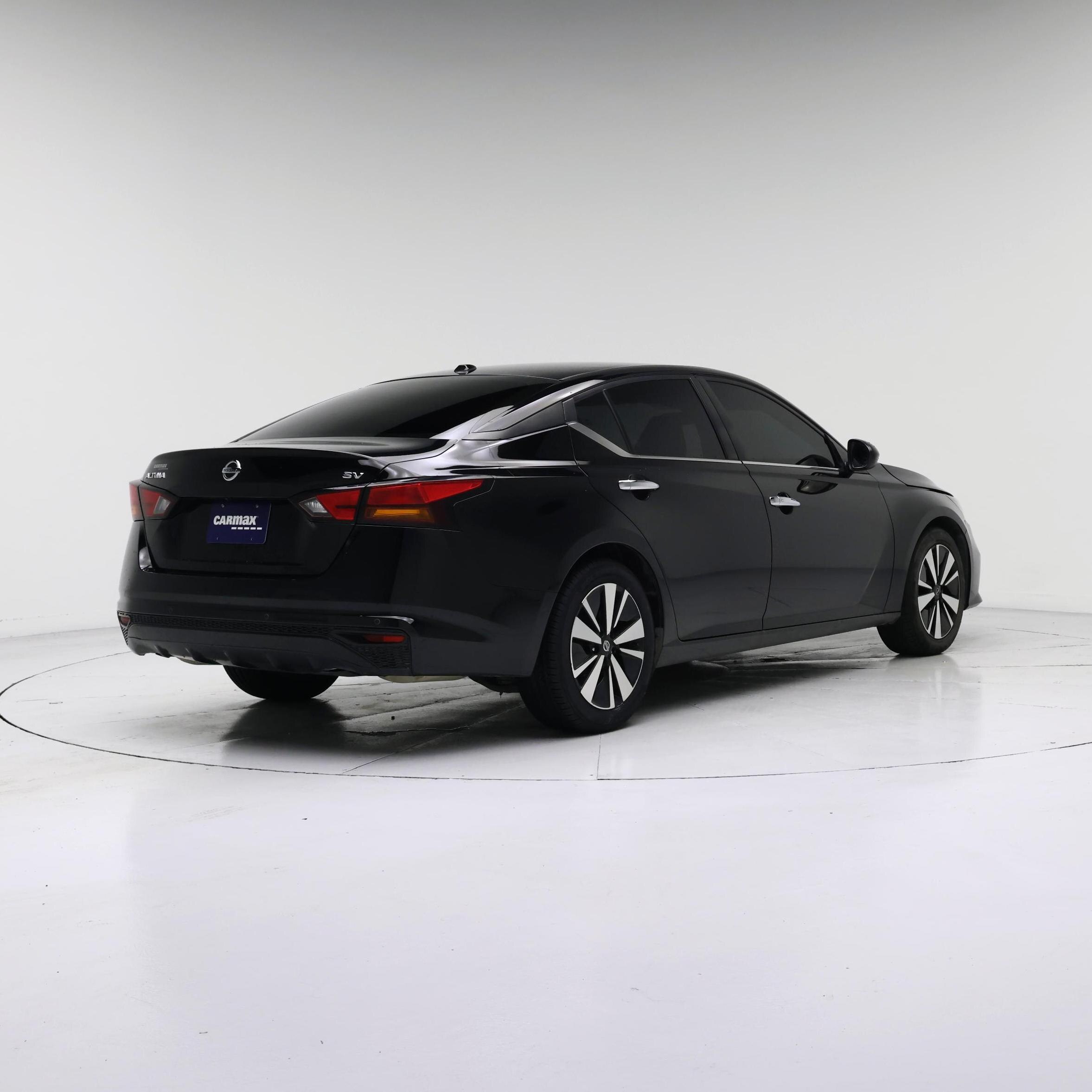 Thumbnail: 2022 Nissan Altima - 8