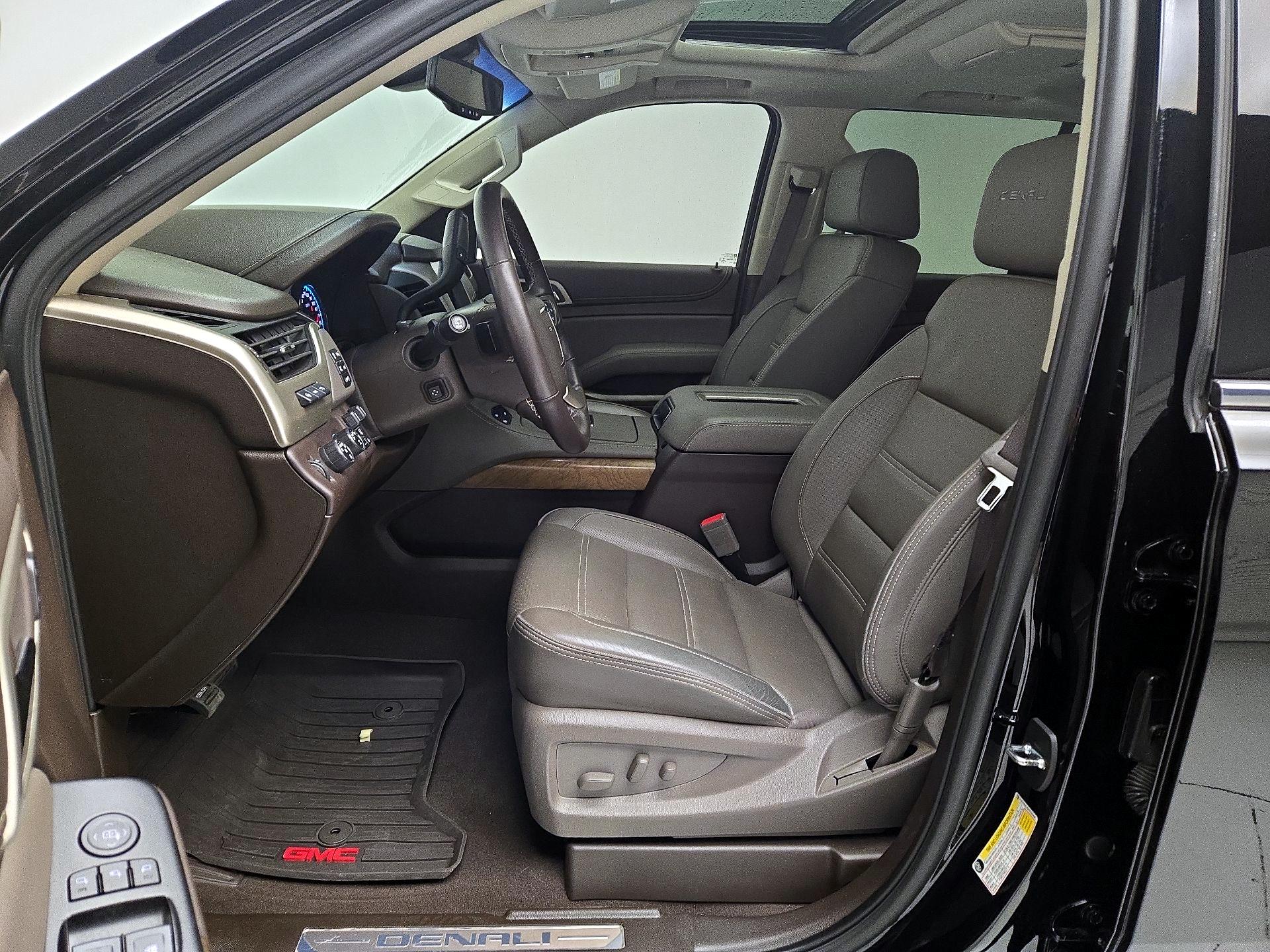 Thumbnail: 2019 GMC Yukon - 11