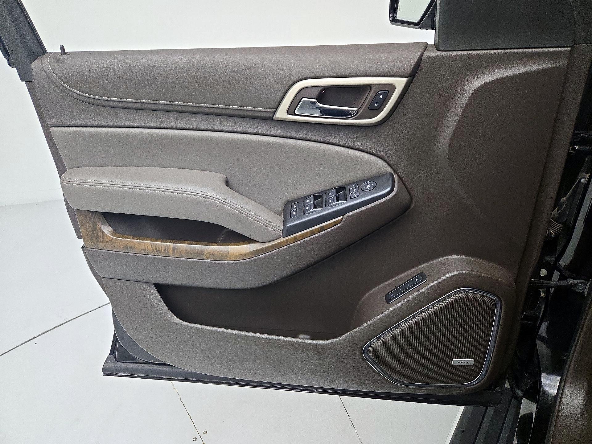 Thumbnail: 2019 GMC Yukon - 12