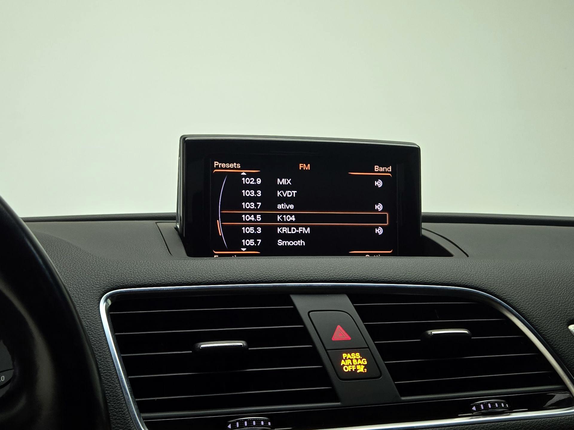 Thumbnail: 2018 Audi Q3 - 16