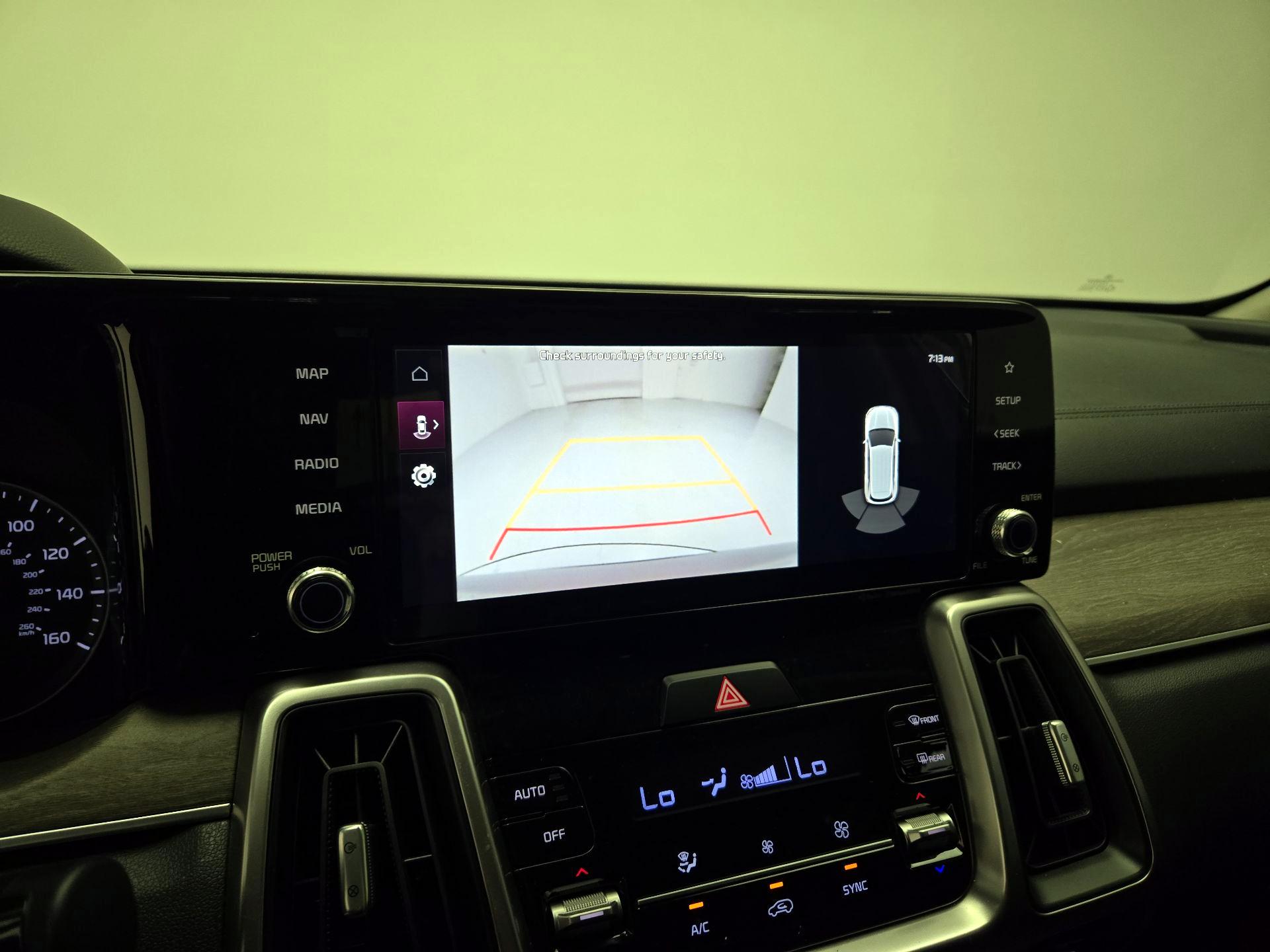 Thumbnail: 2023 Kia Sorento - 15