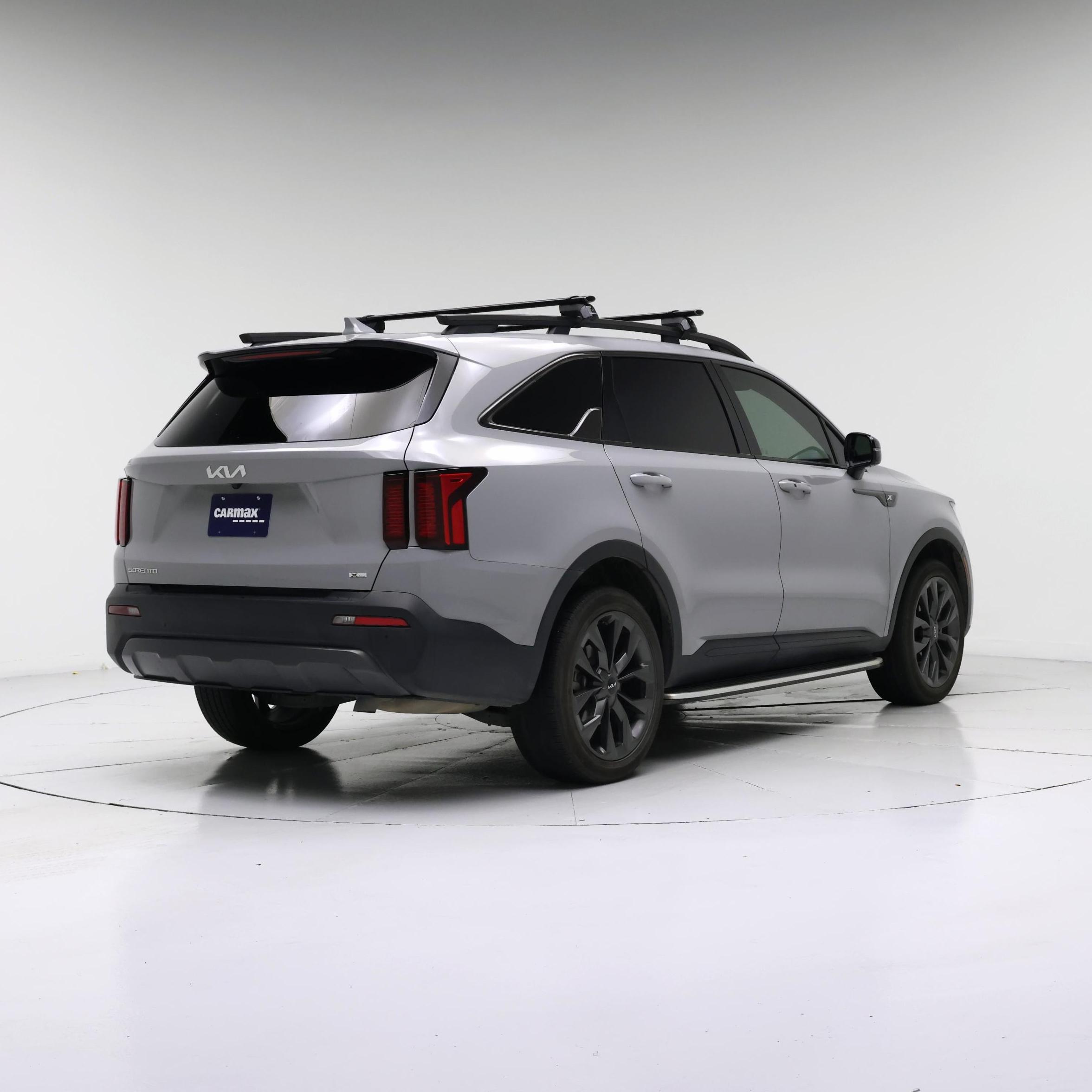 Thumbnail: 2023 Kia Sorento - 8