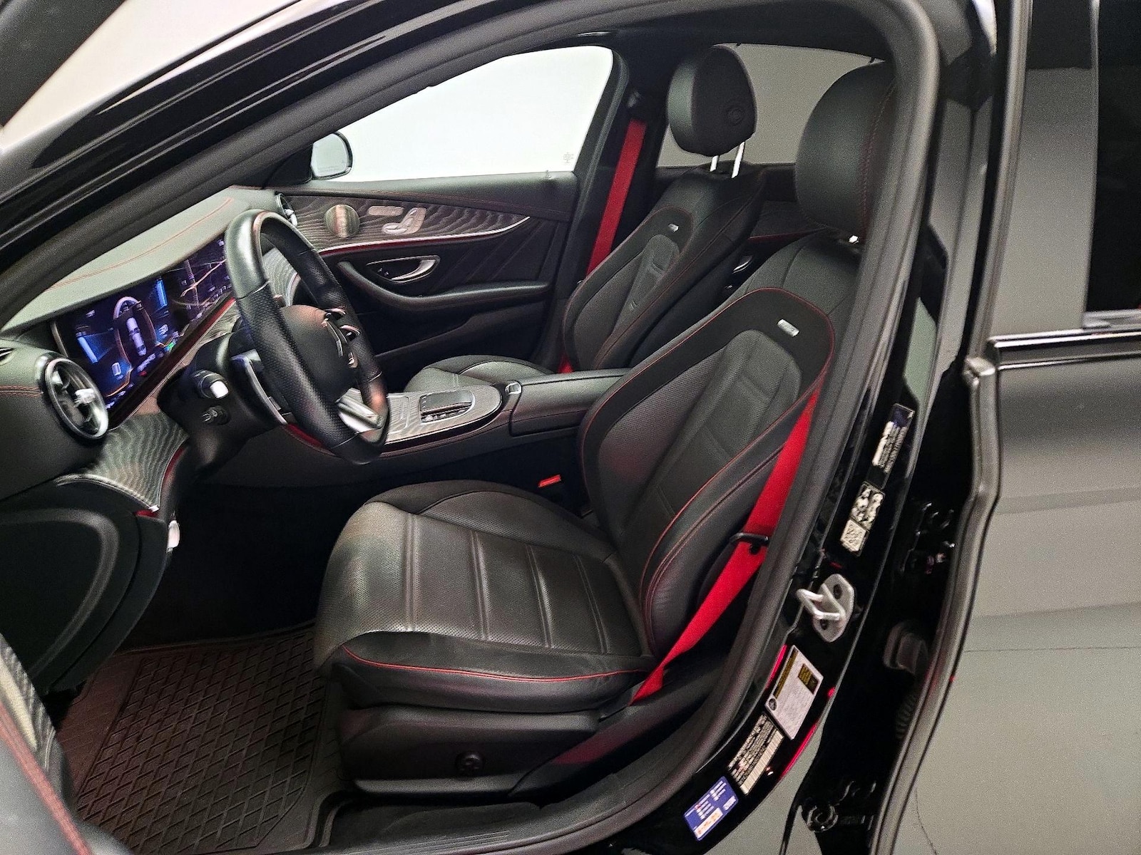 2022 Mercedes-Benz E-Class AMG E 53 - Photo 12