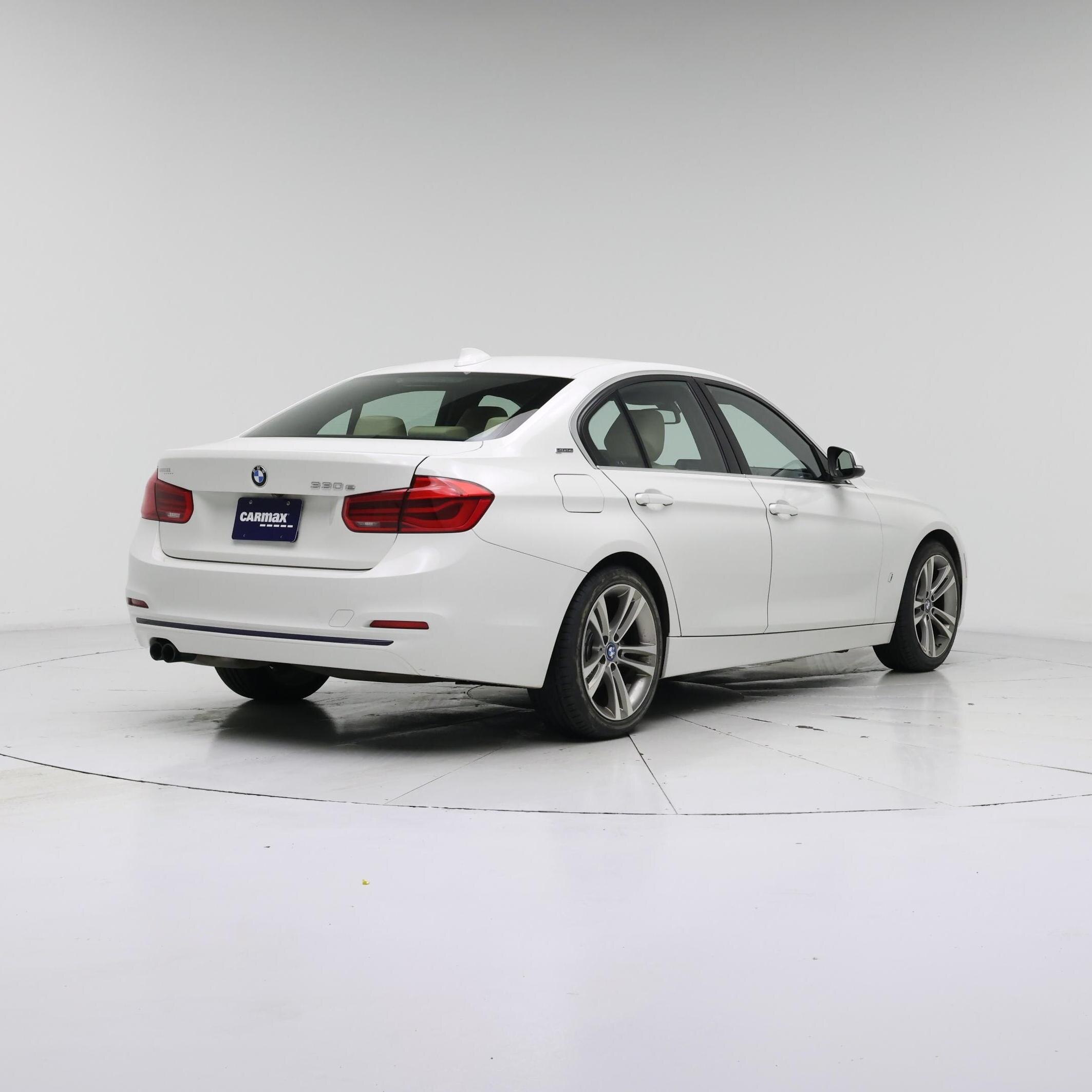 Thumbnail: 2018 BMW 3 Series - 8