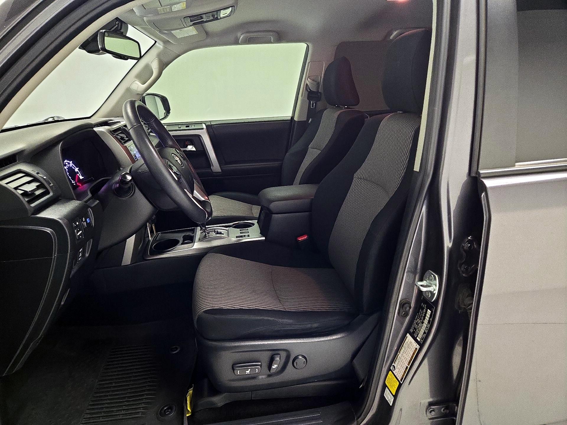 Thumbnail: 2021 Toyota 4Runner - 11