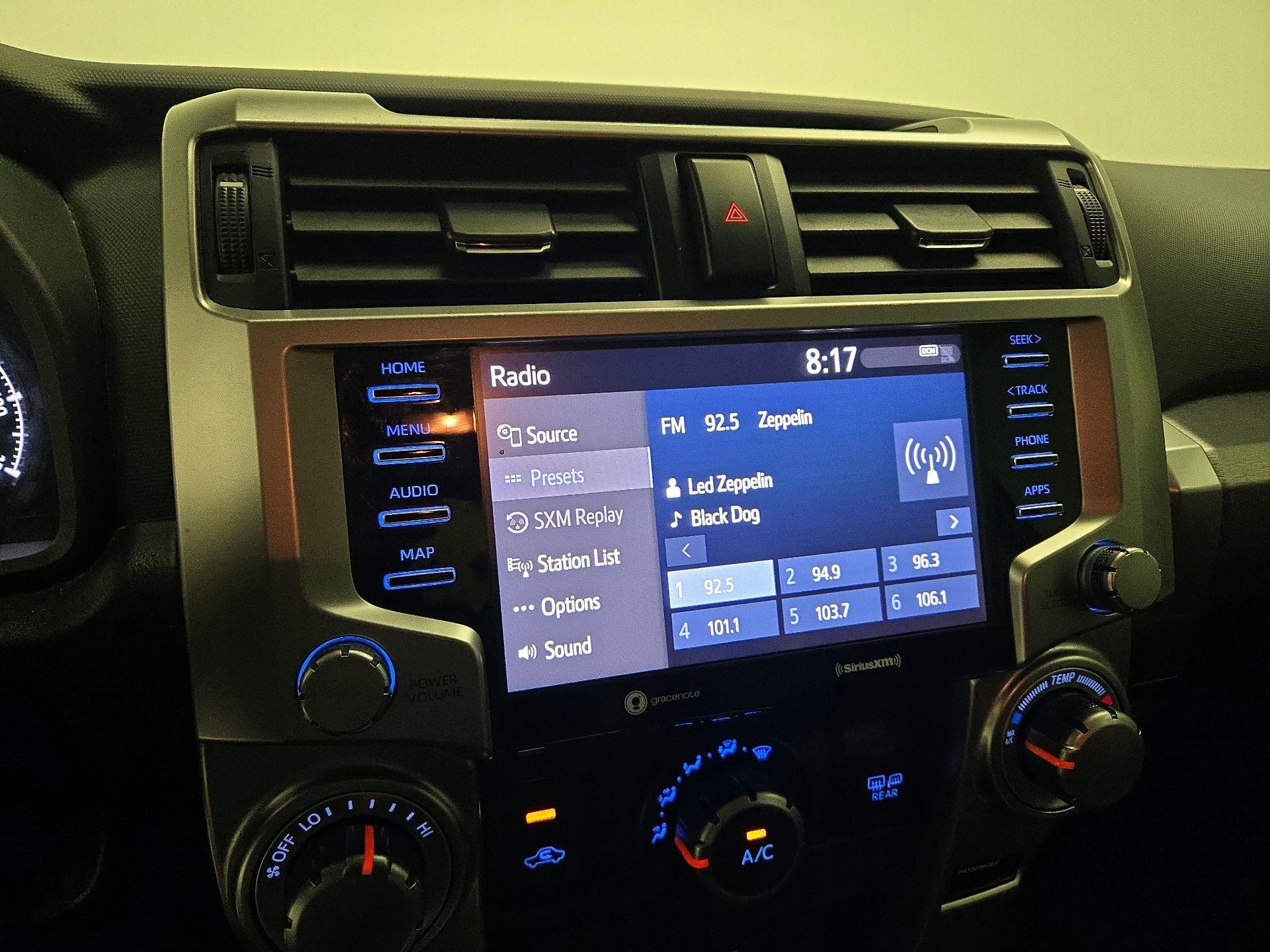 Thumbnail: 2021 Toyota 4Runner - 15
