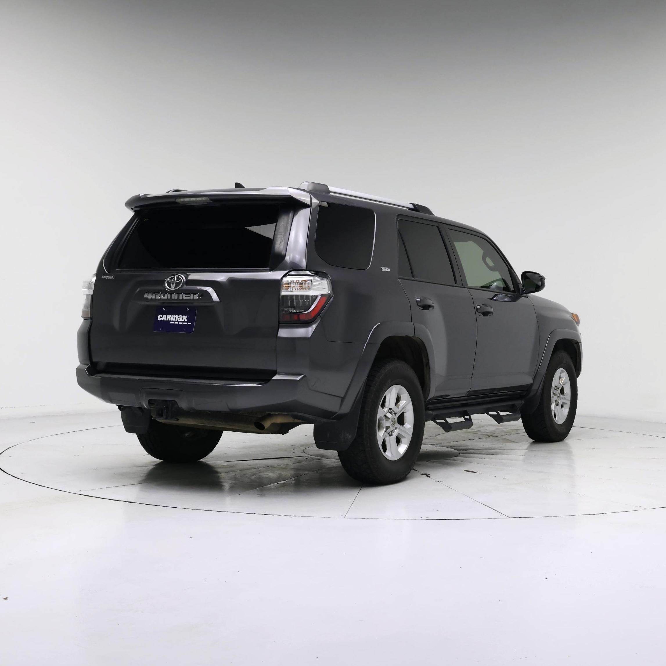 Thumbnail: 2021 Toyota 4Runner - 8