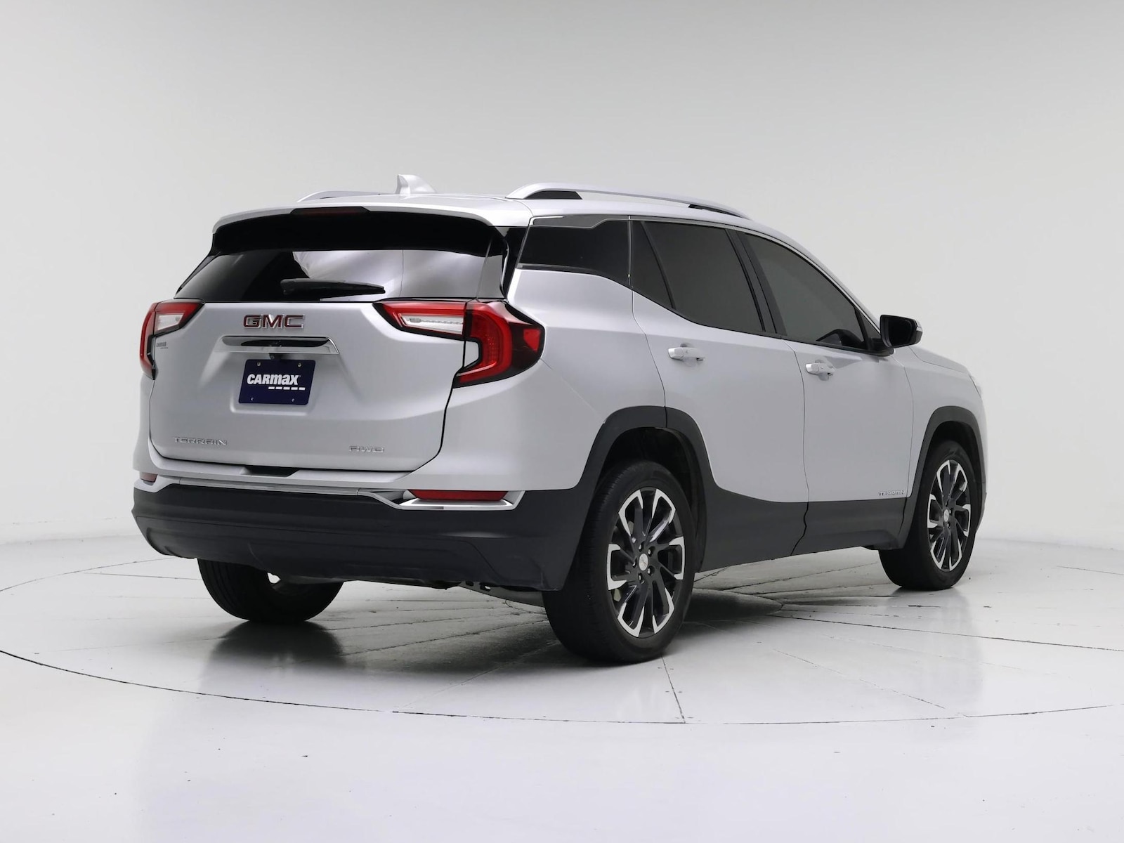 2022 GMC Terrain SLT - Photo 9