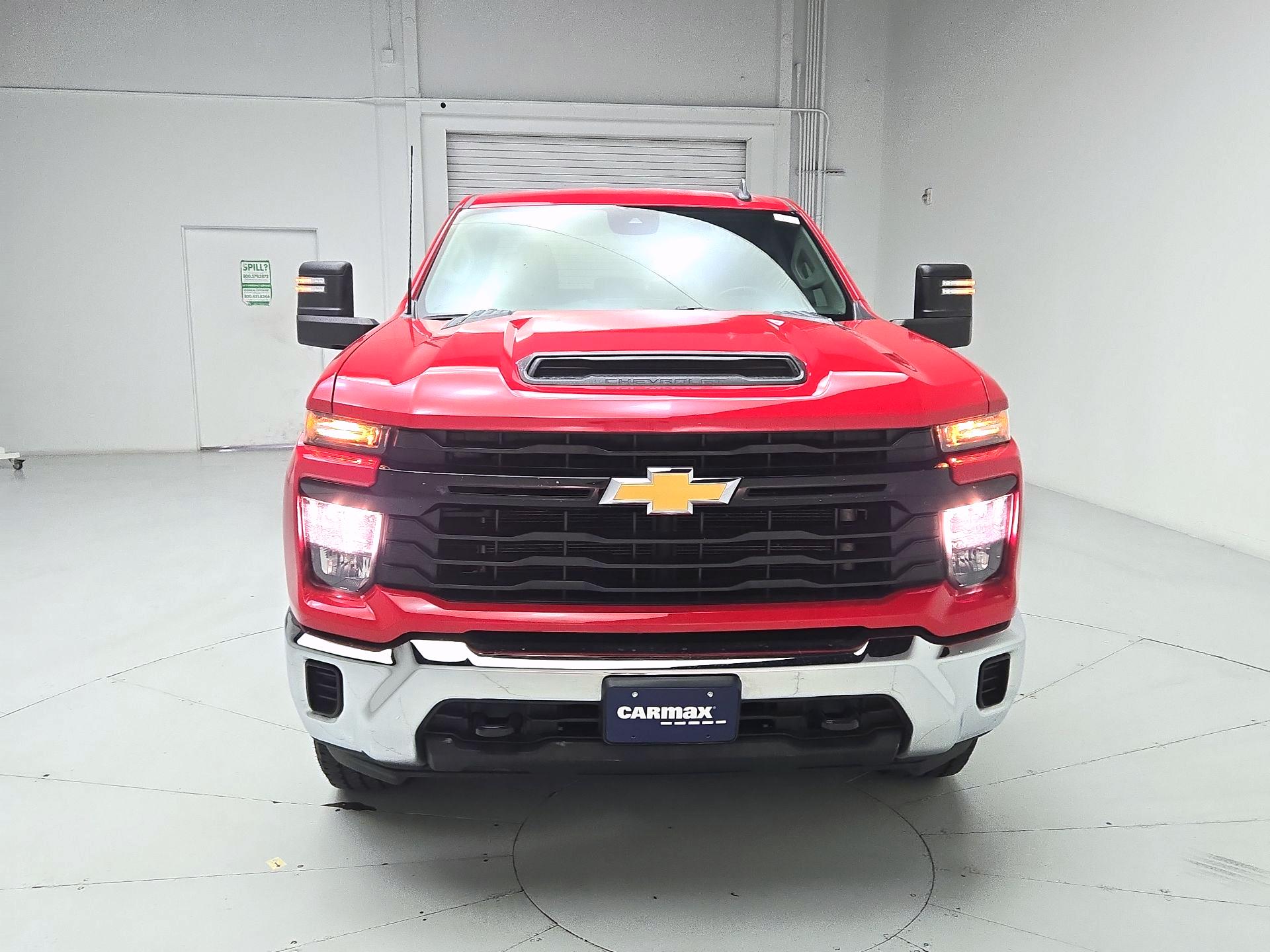 Thumbnail: 2024 Chevrolet Silverado 3500 - 2