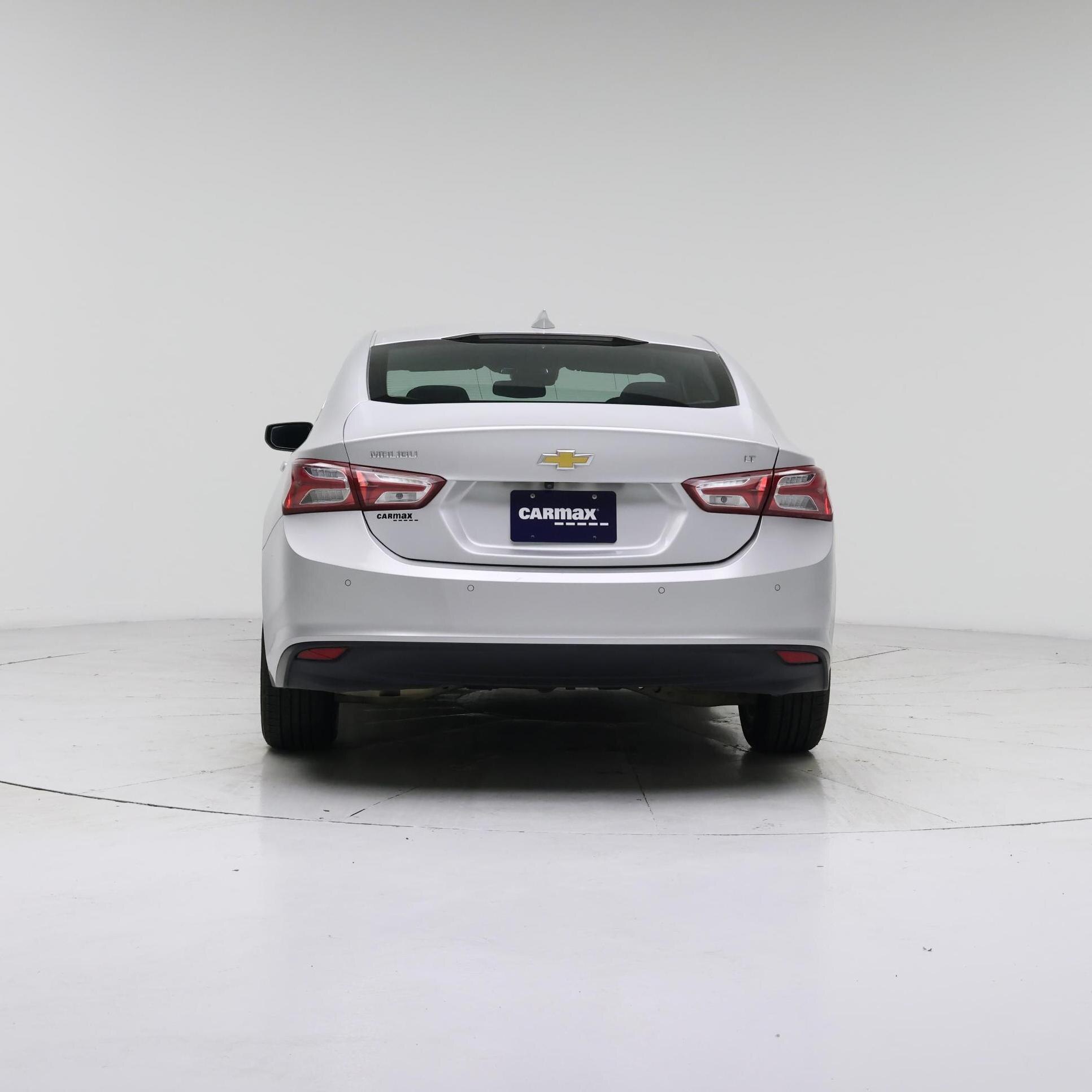 Thumbnail: 2022 Chevrolet Malibu - 6