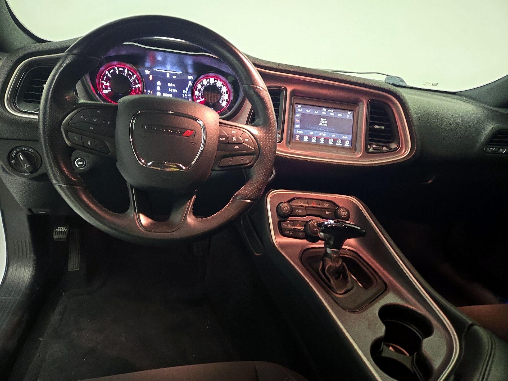 Thumbnail: 2022 Dodge Challenger - 9
